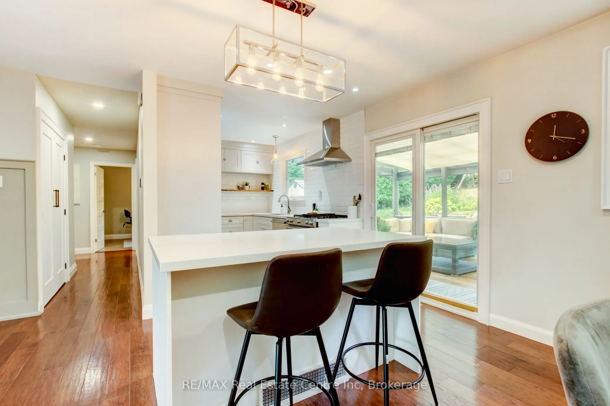 140 Valleyview Crescent