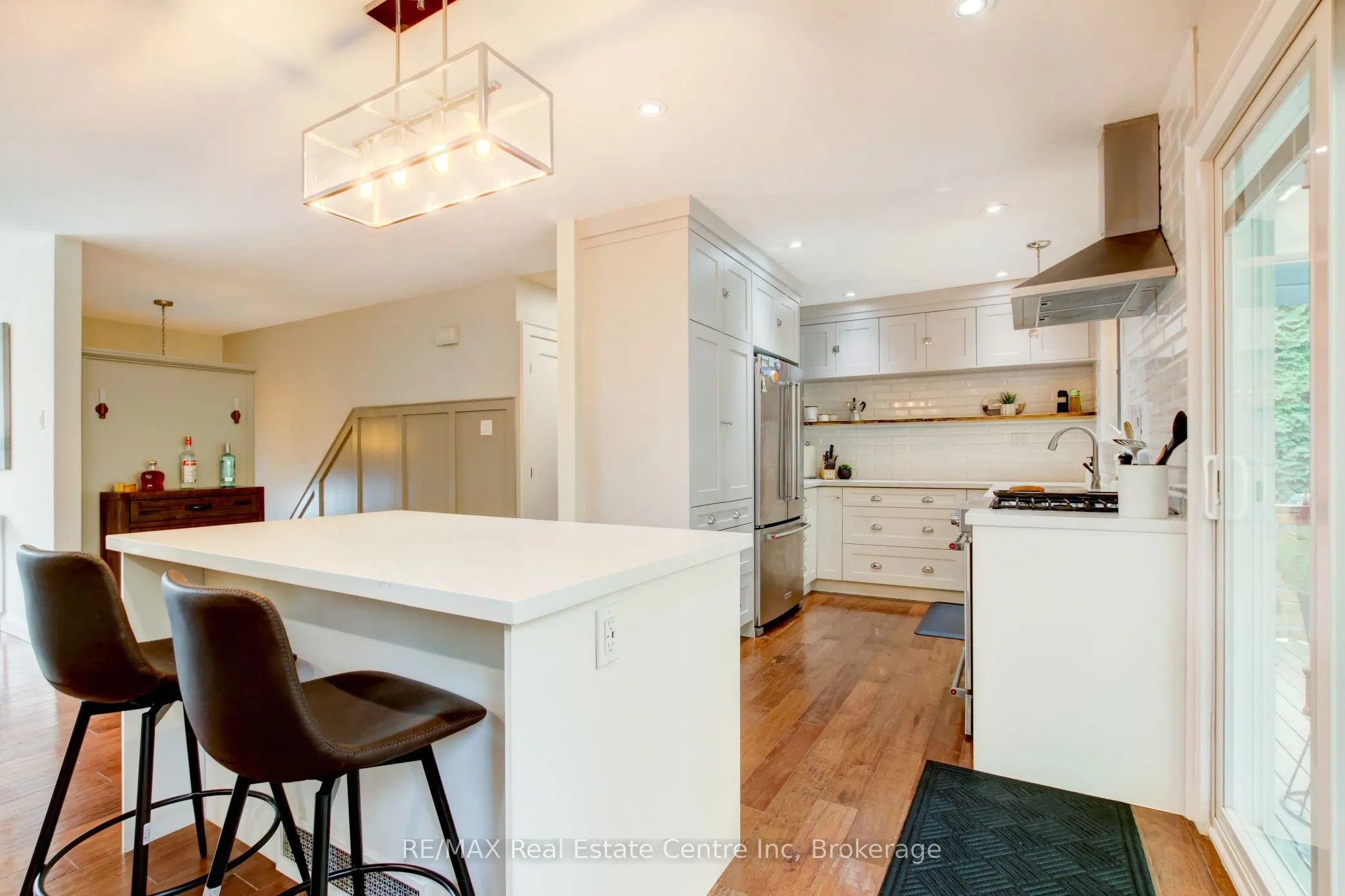 140 Valleyview Crescent