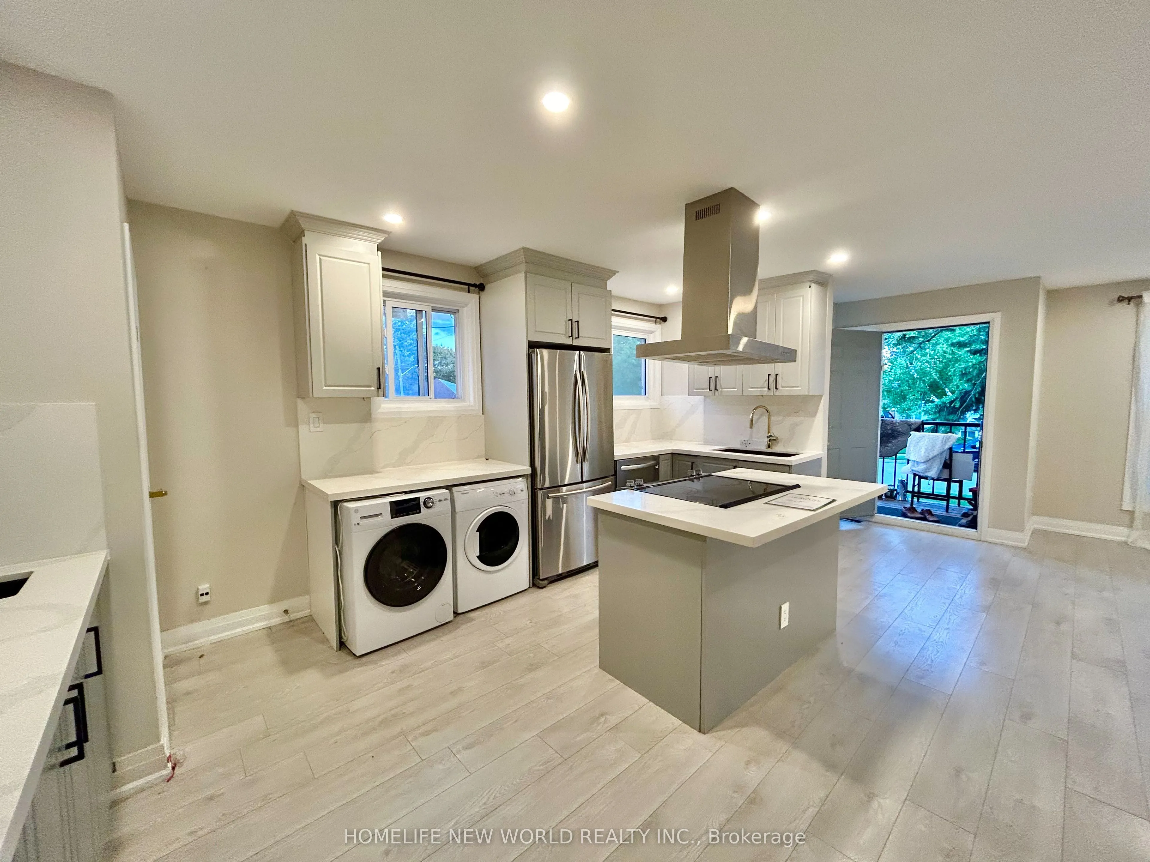 261 Silverbirch Drive