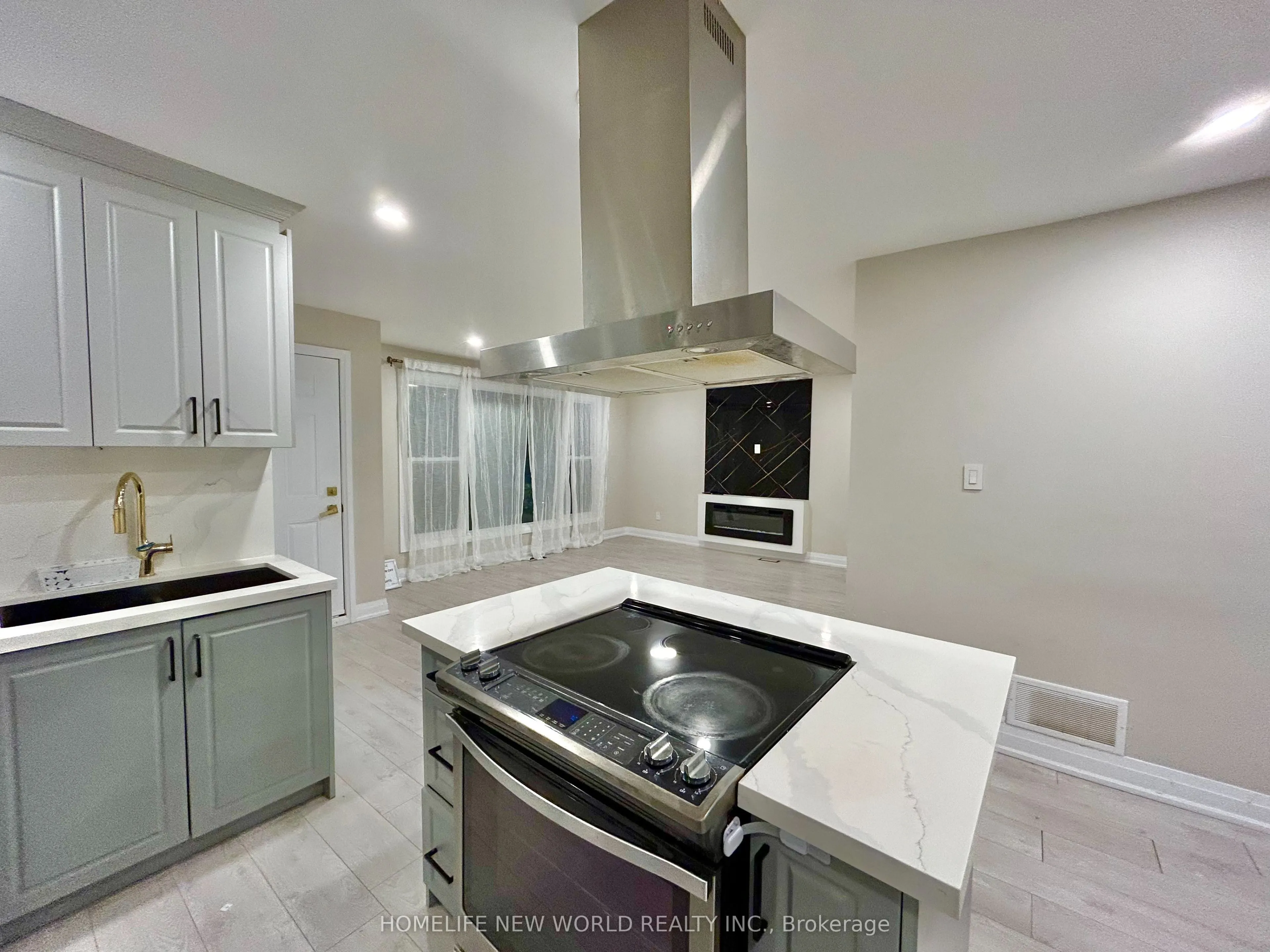 261 Silverbirch Drive
