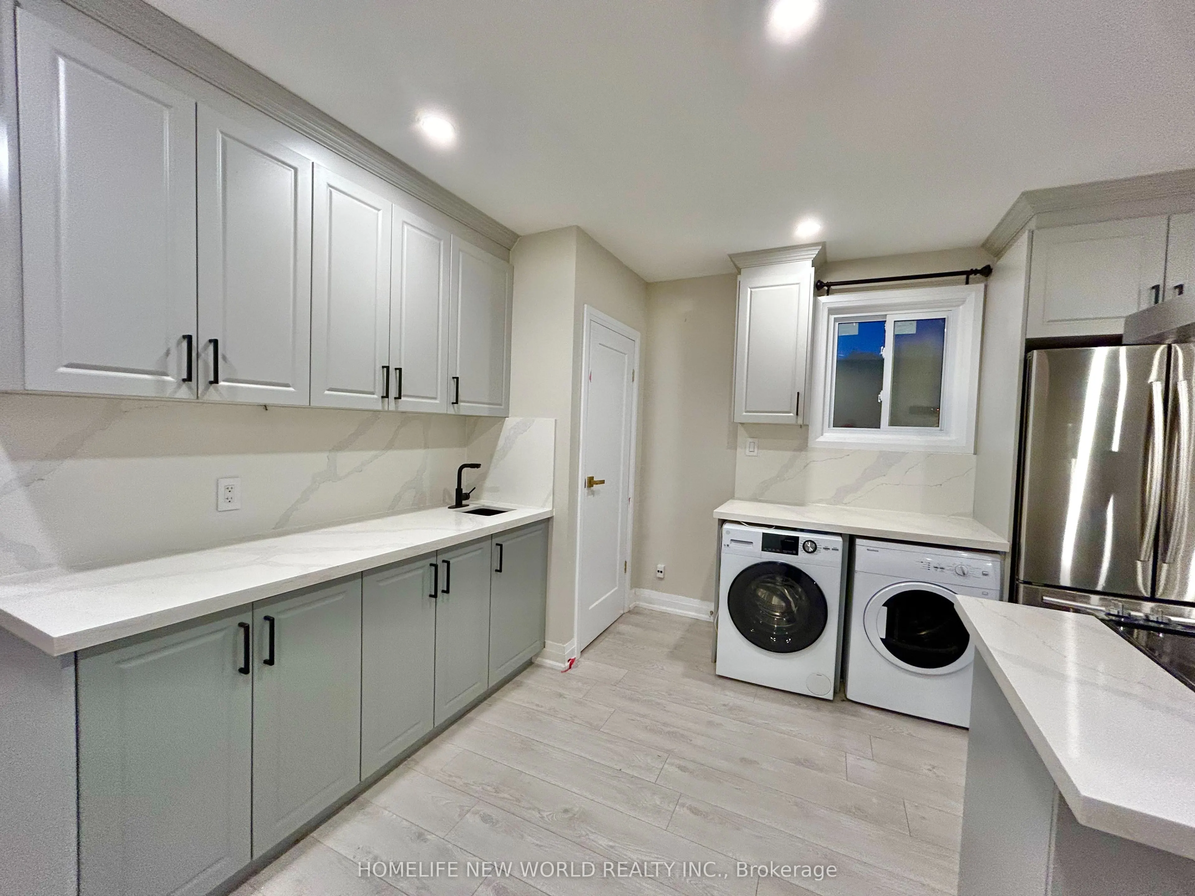 261 Silverbirch Drive