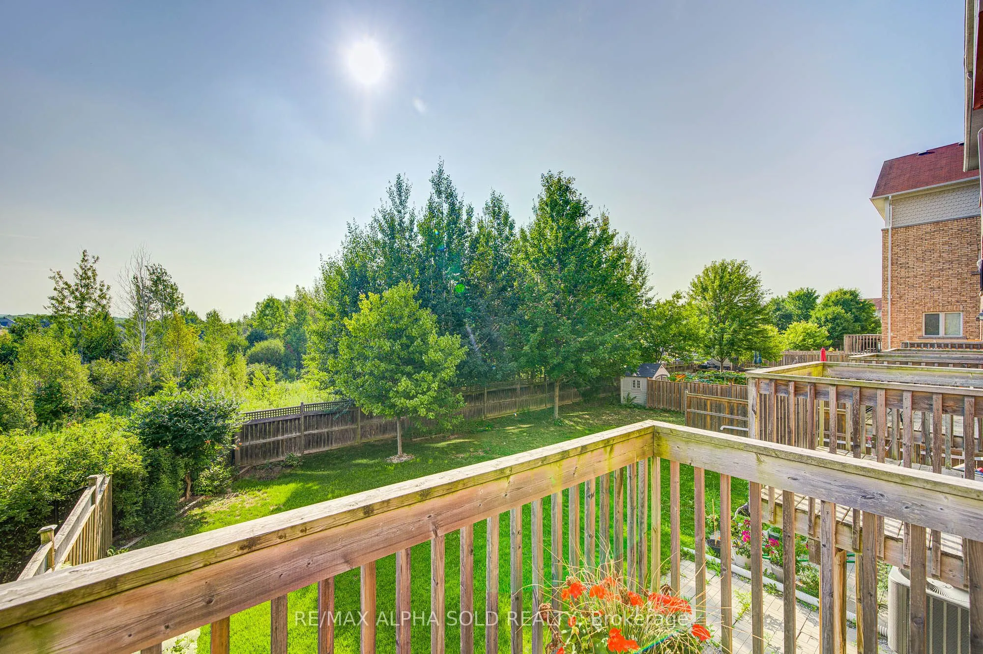 43 Beehive Lane