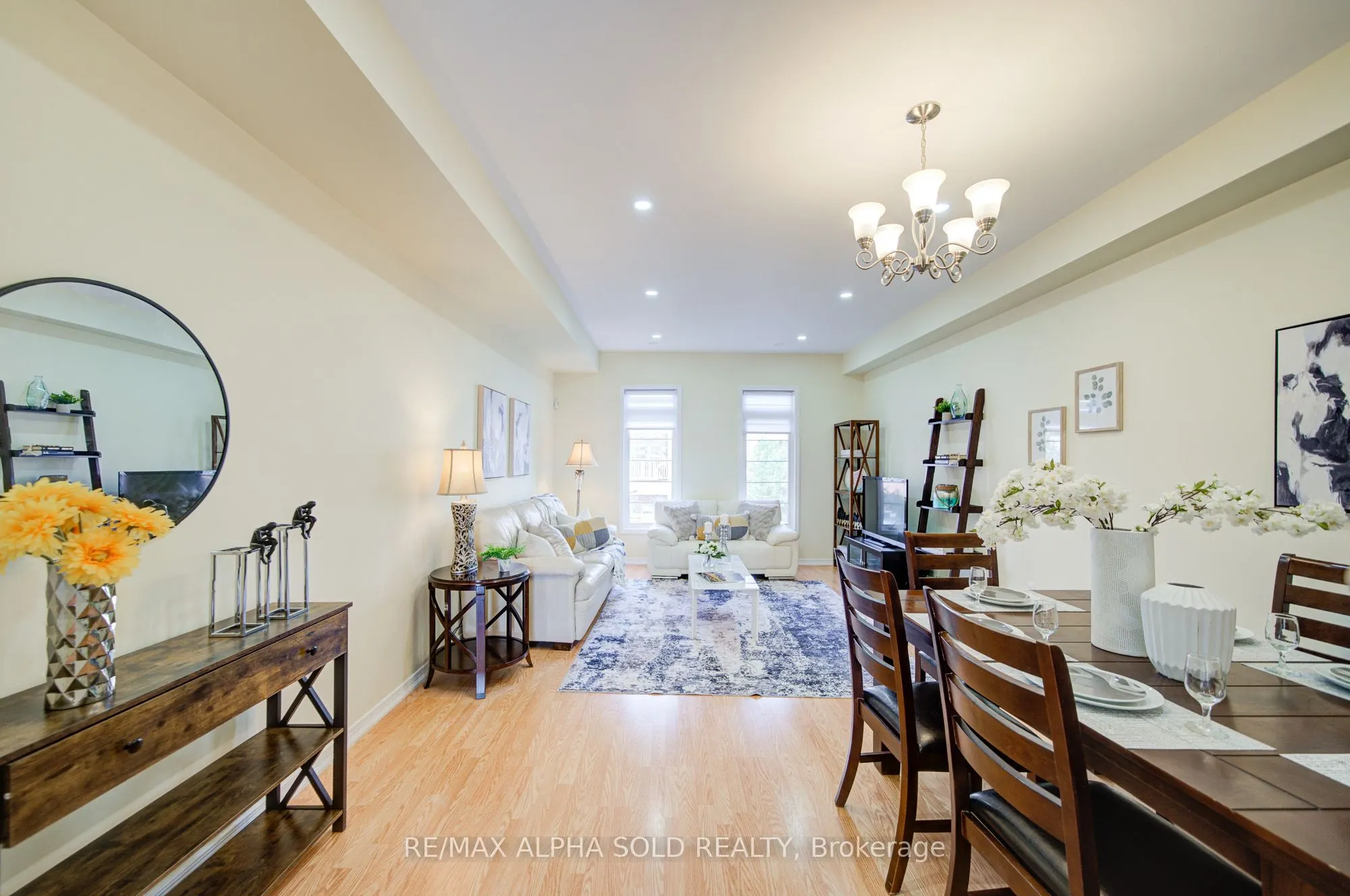 43 Beehive Lane