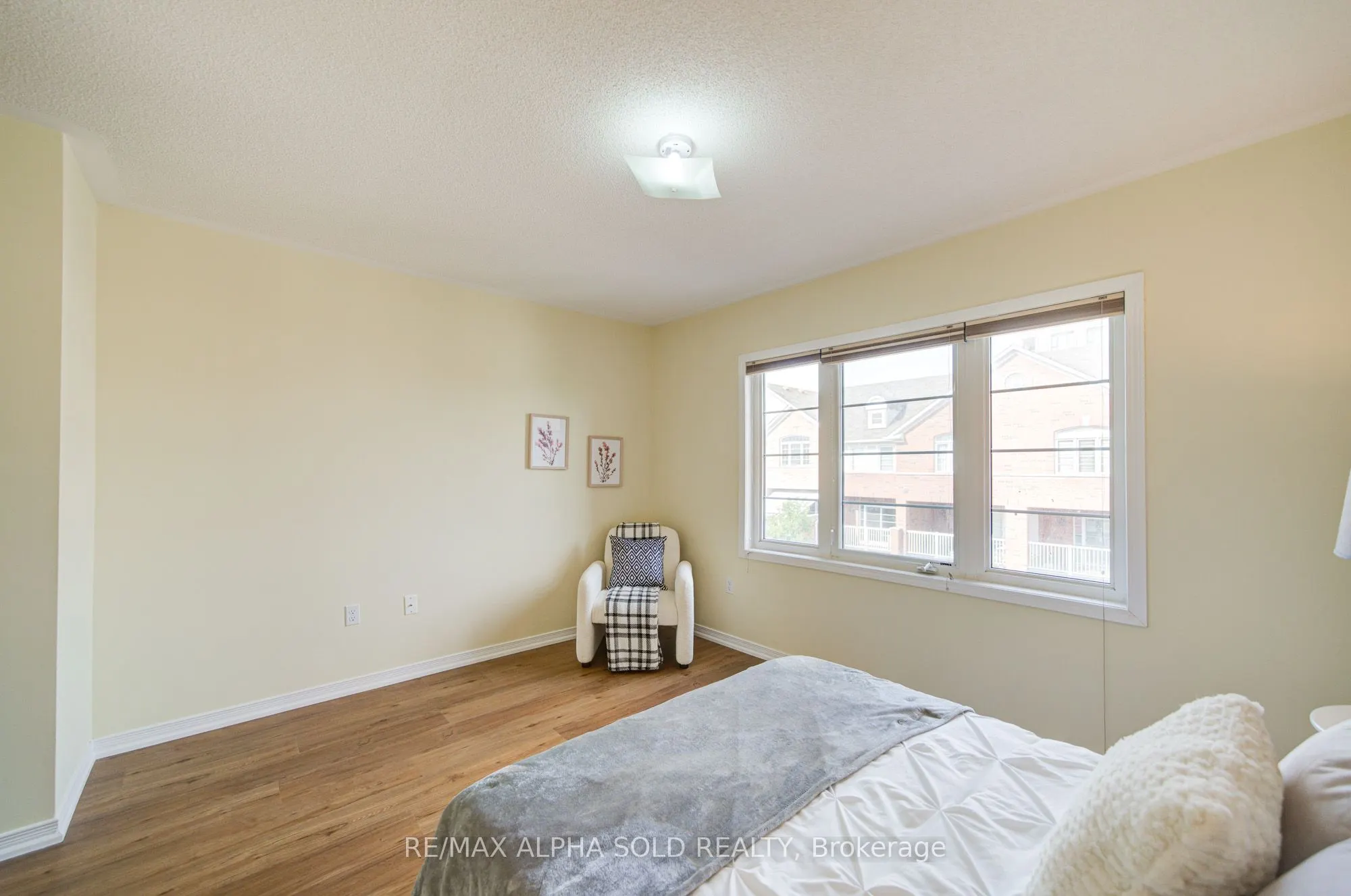 43 Beehive Lane