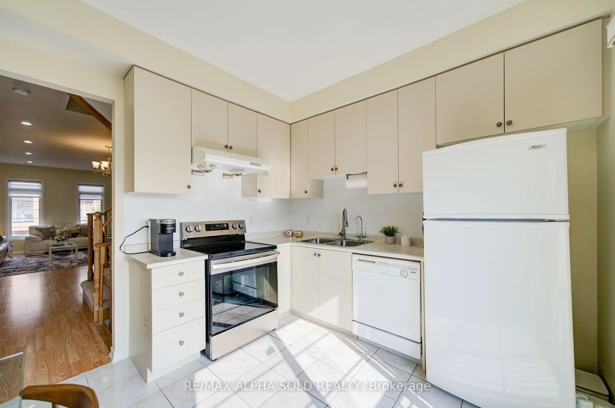 43 Beehive Lane