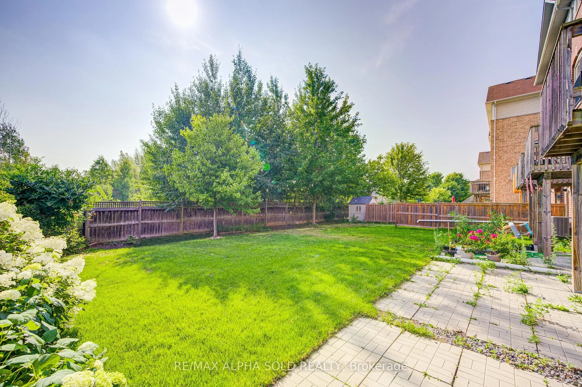 43 Beehive Lane