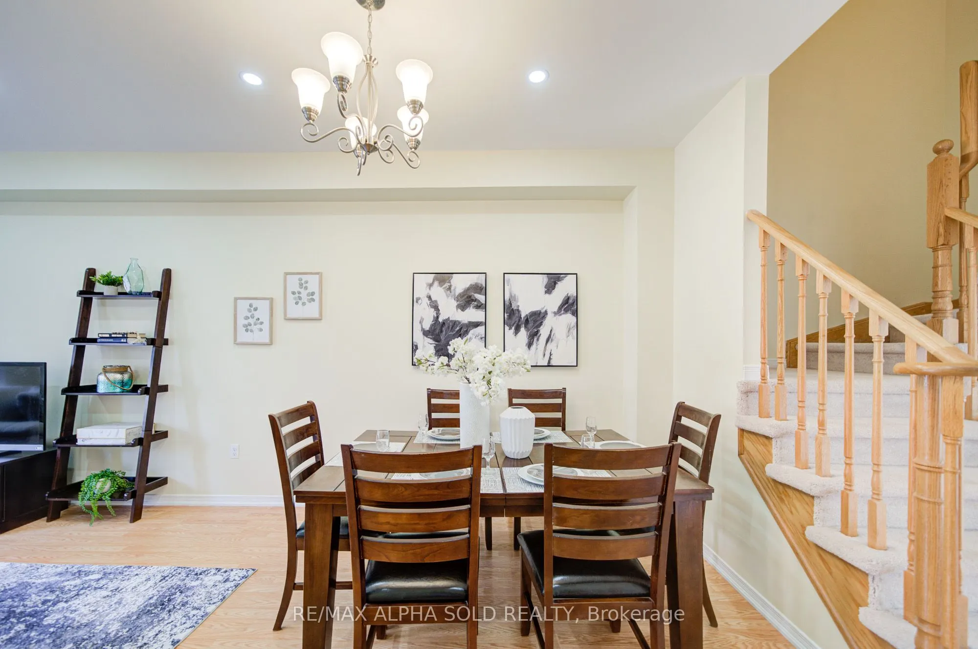 43 Beehive Lane