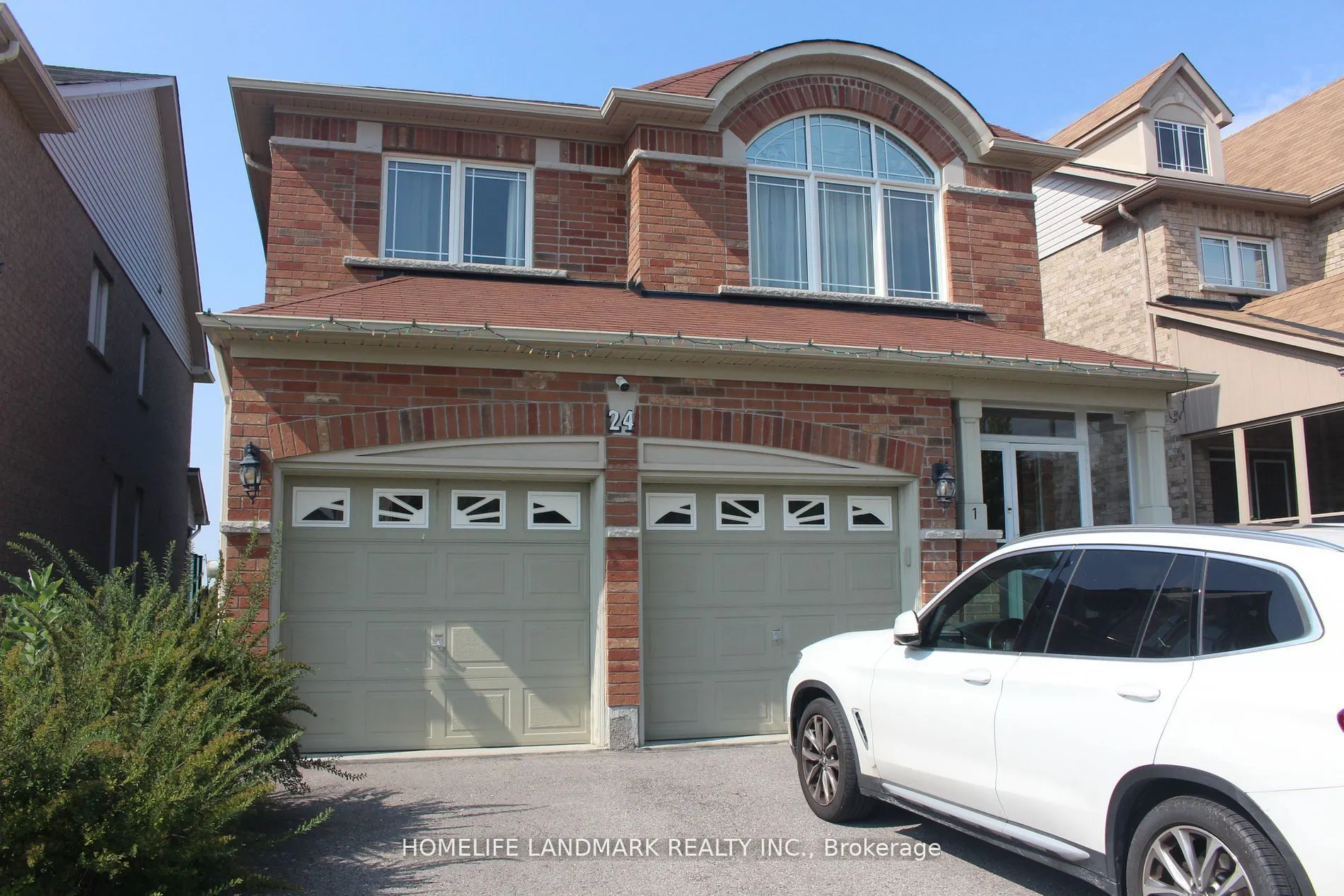 24 Old Field Crescent, #2