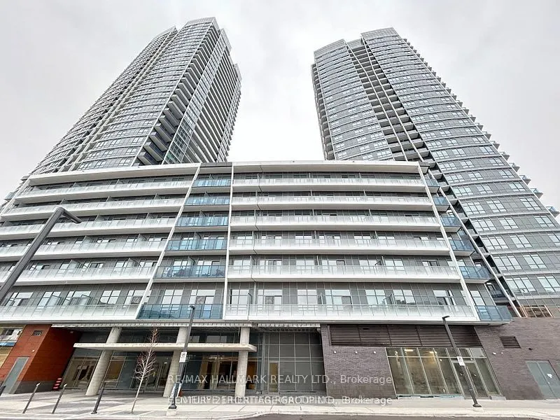 50 UPPER MALL Way, #B526