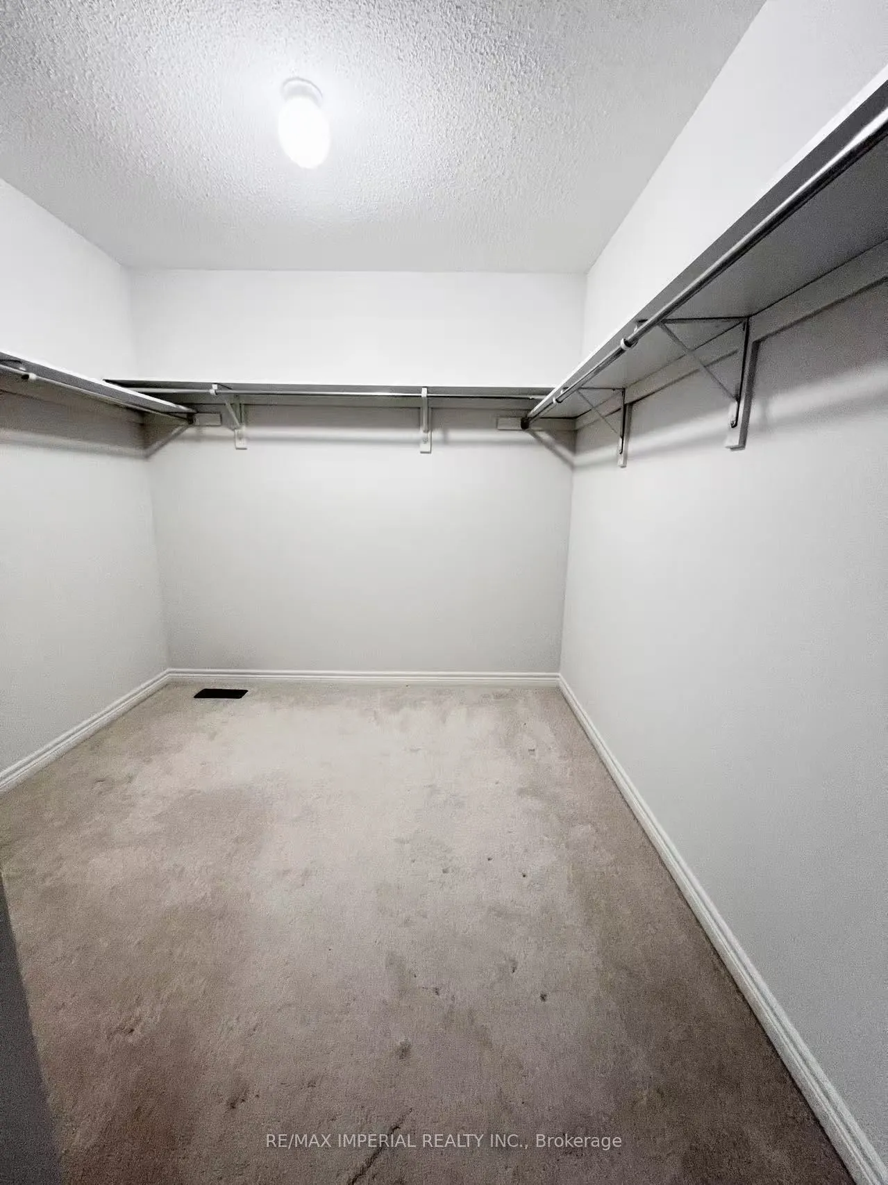 1199 Mctavish Drive