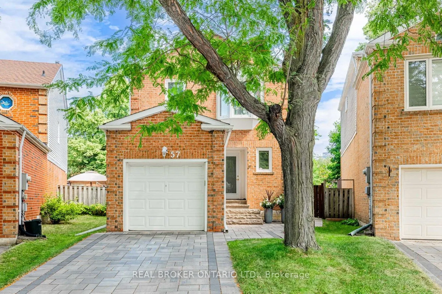 57 Glenmanor Way