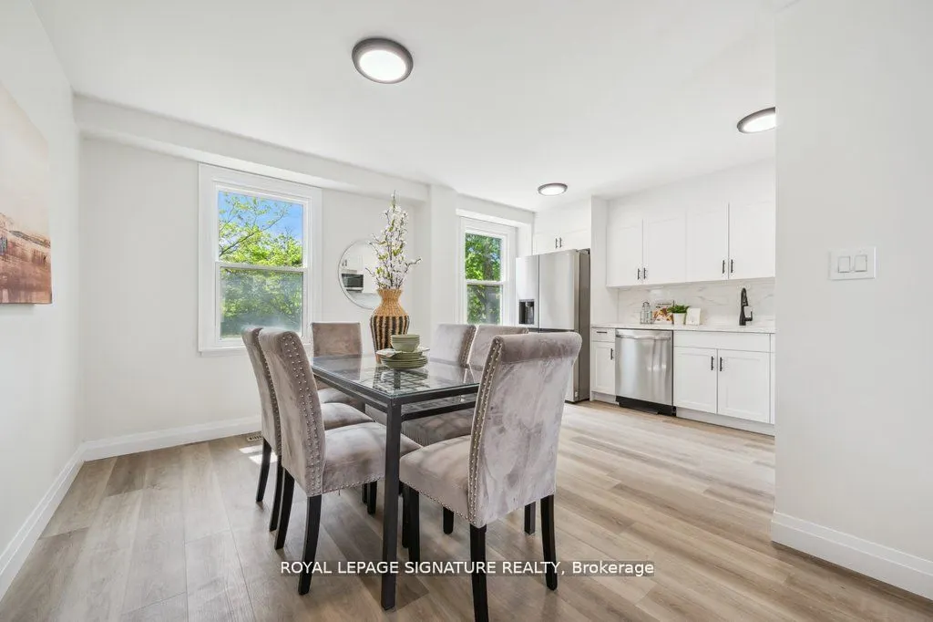 1856 John Street, #06