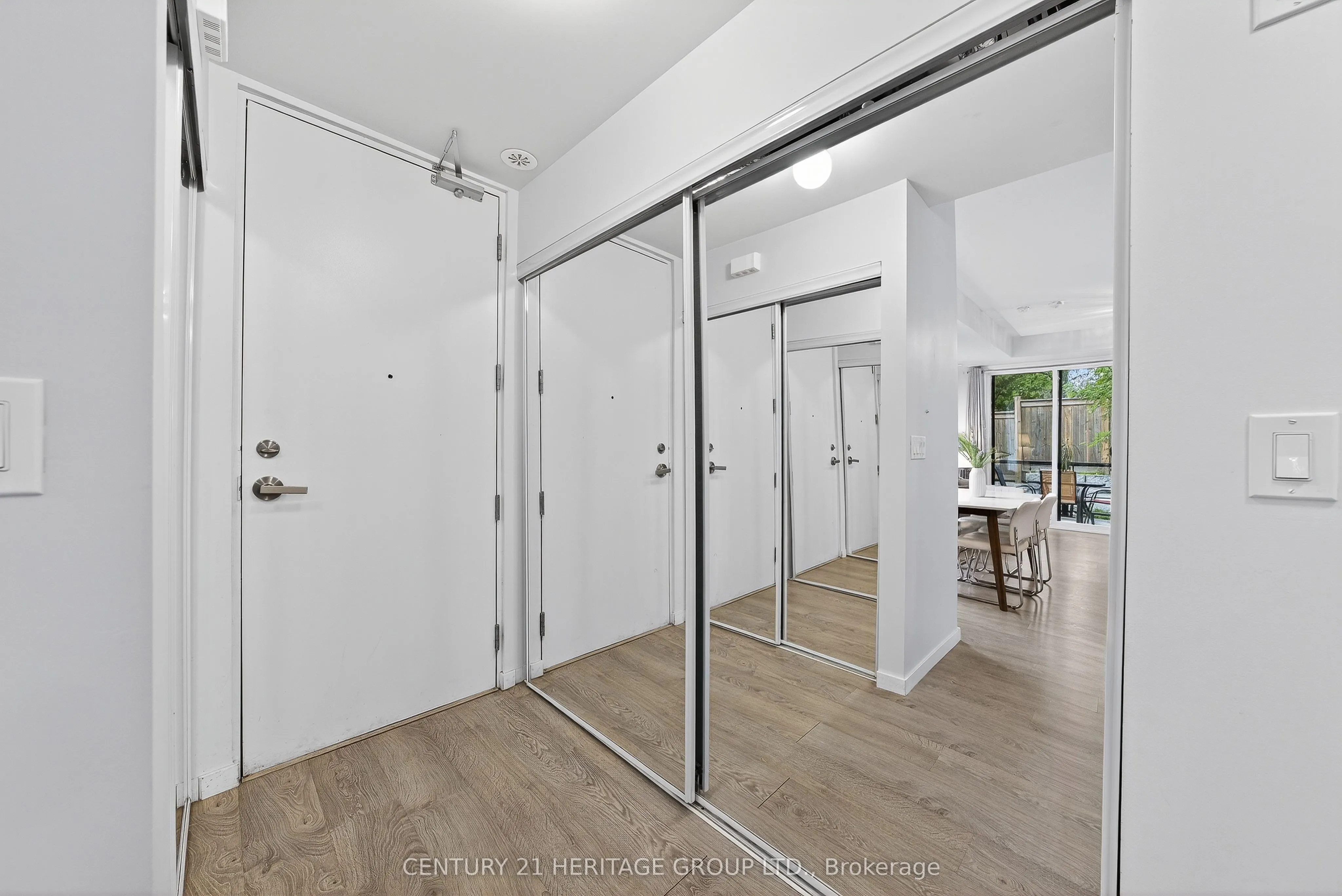 200 Alex Gardner Circle, #27