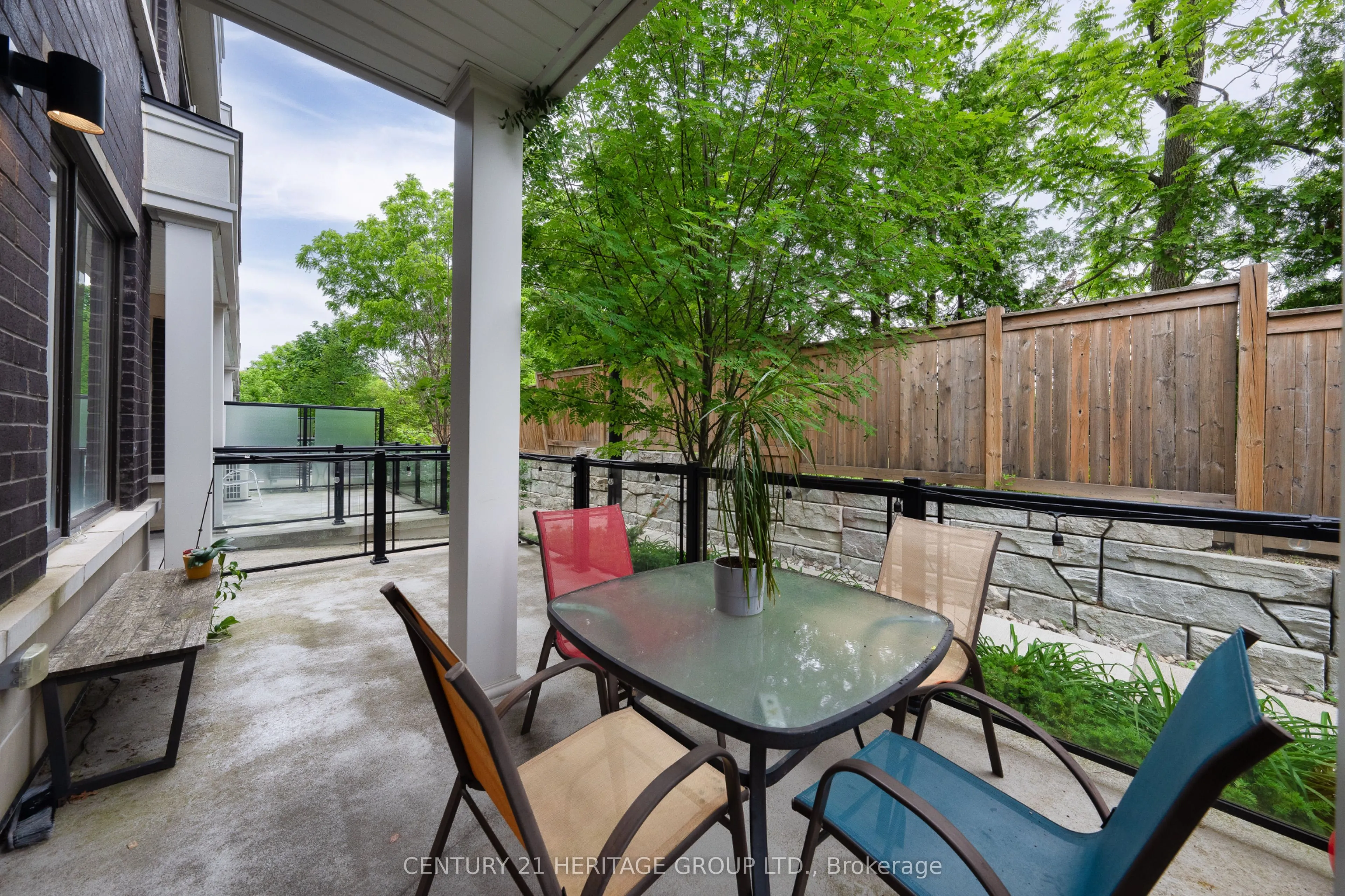 200 Alex Gardner Circle, #27