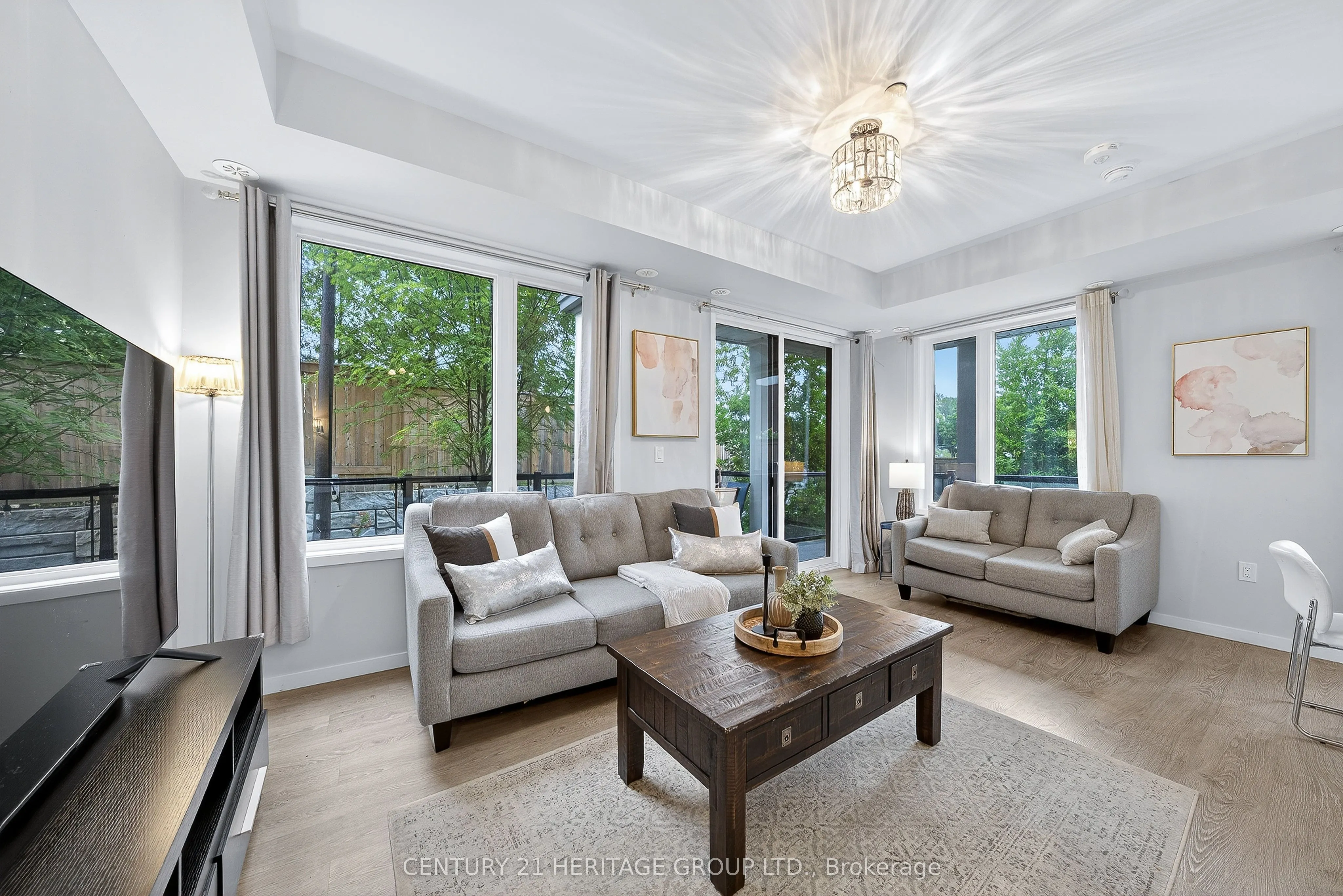 200 Alex Gardner Circle, #27