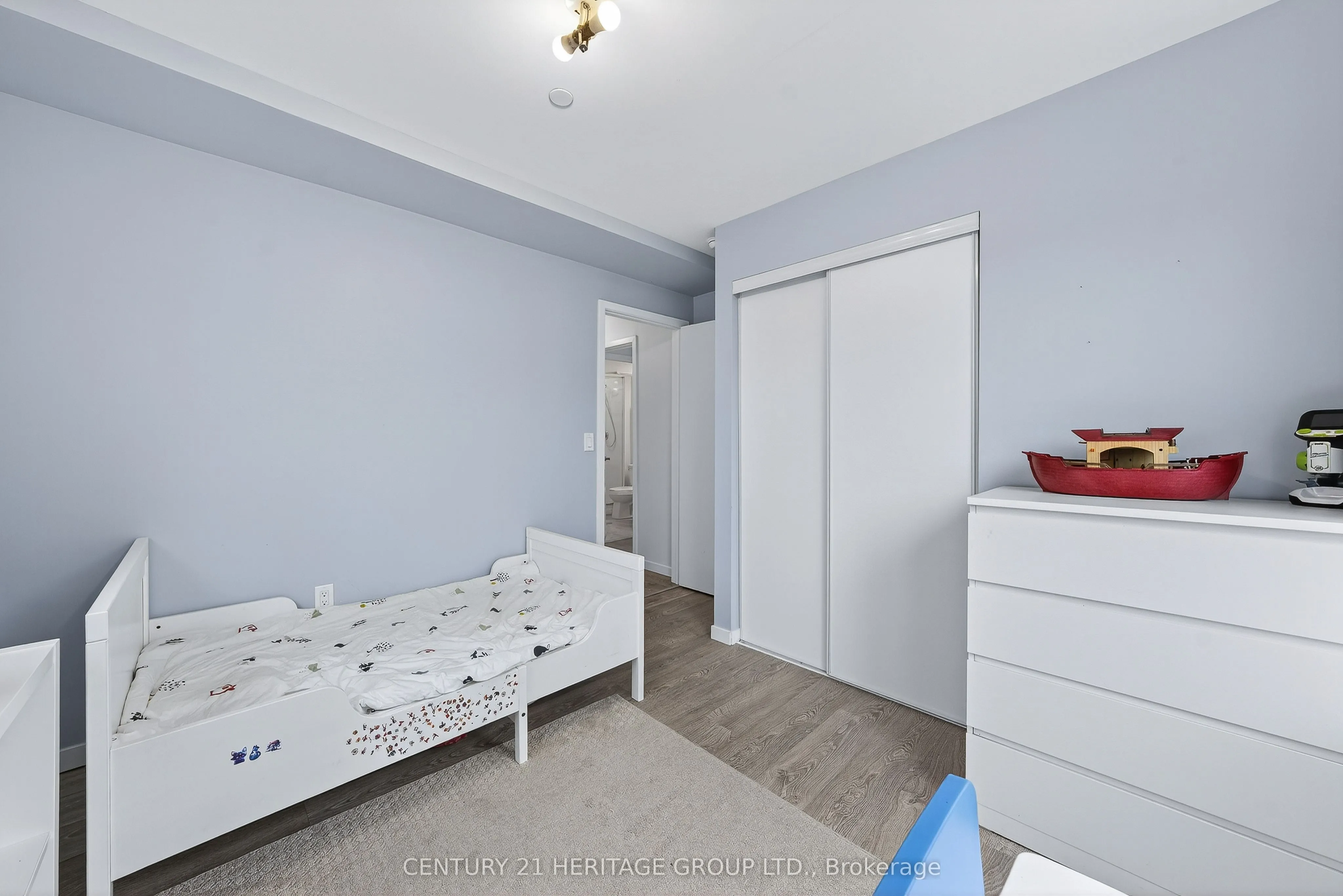 200 Alex Gardner Circle, #27