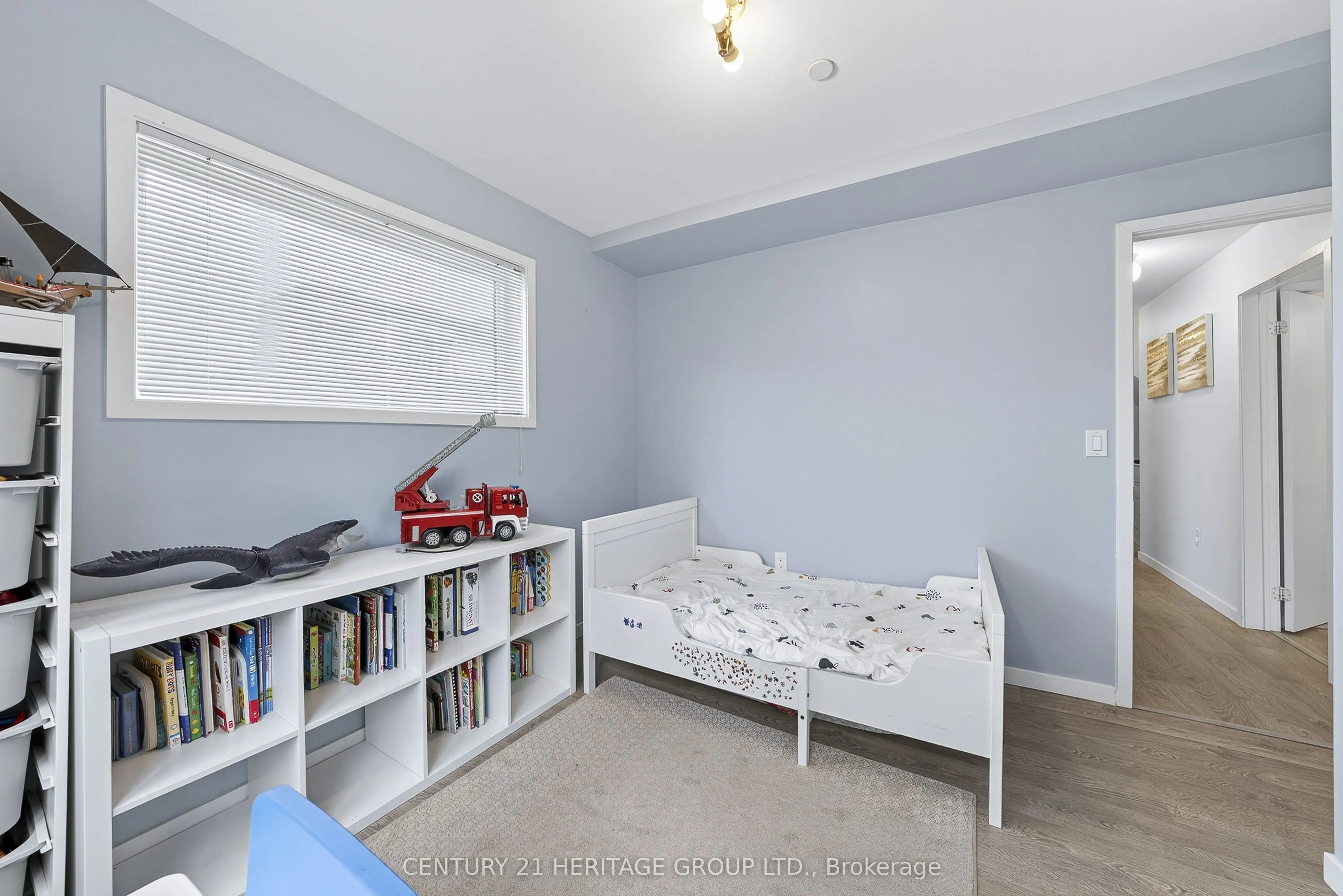 200 Alex Gardner Circle, #27