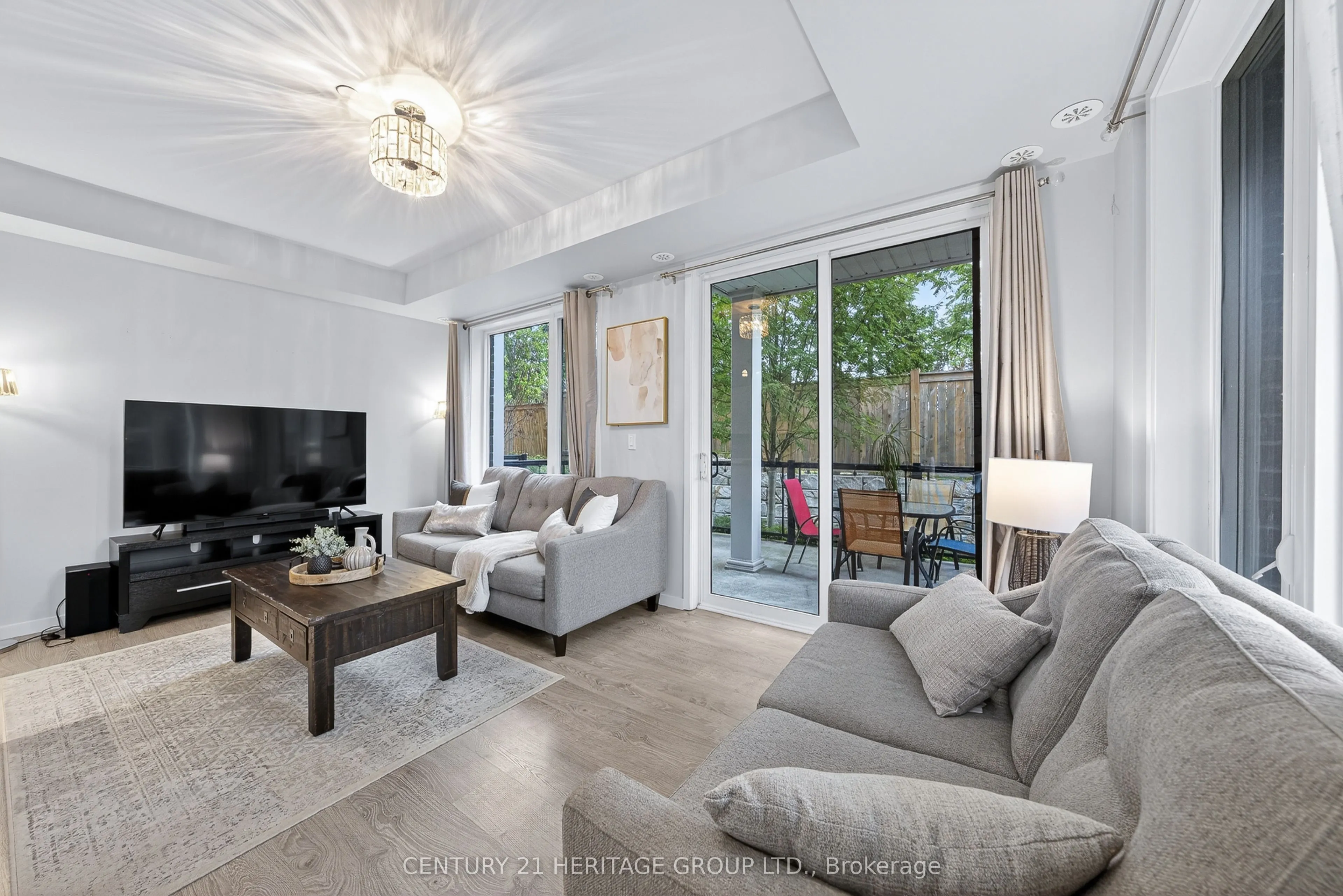 200 Alex Gardner Circle, #27