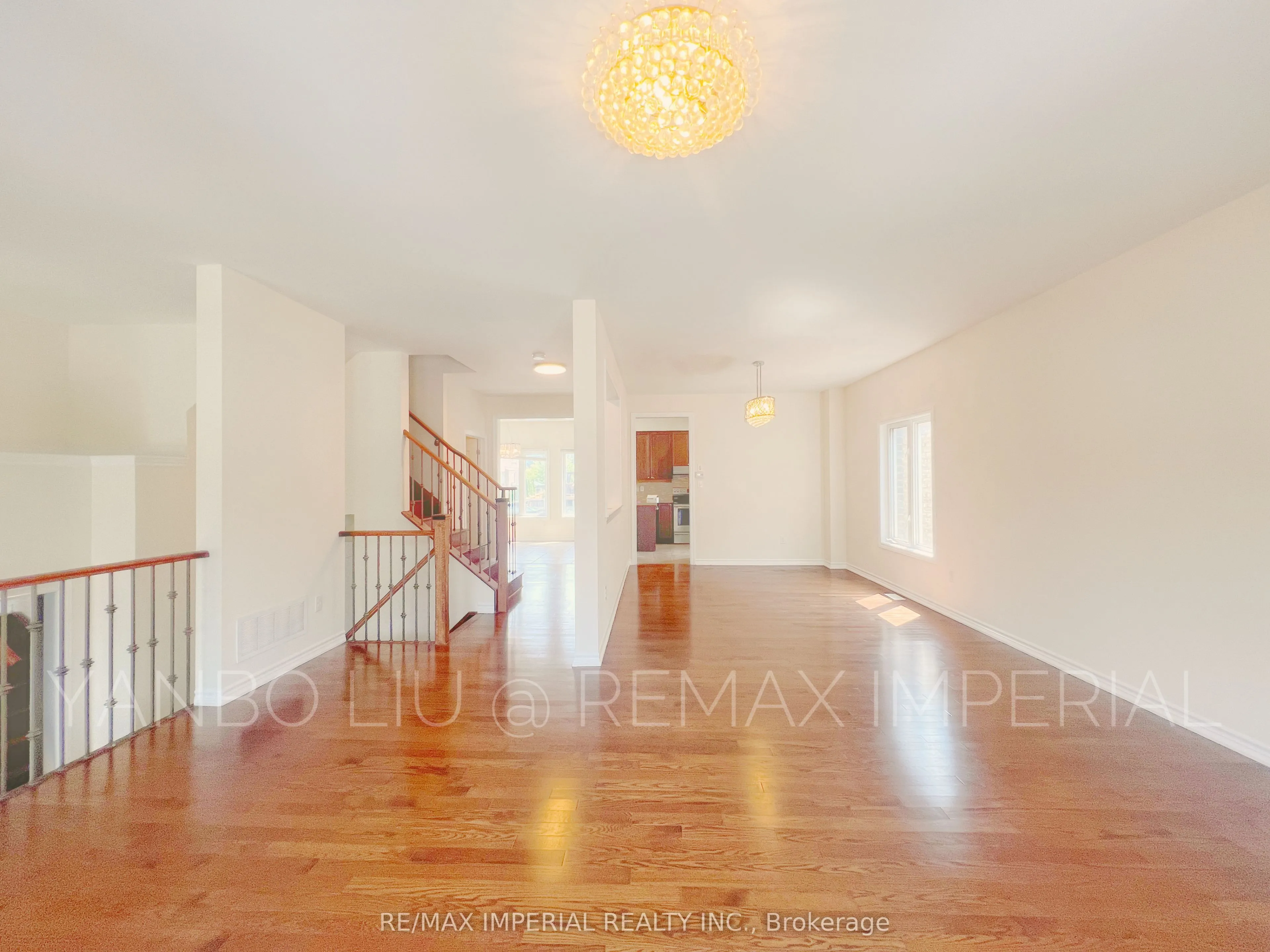 155 Art West Avenue