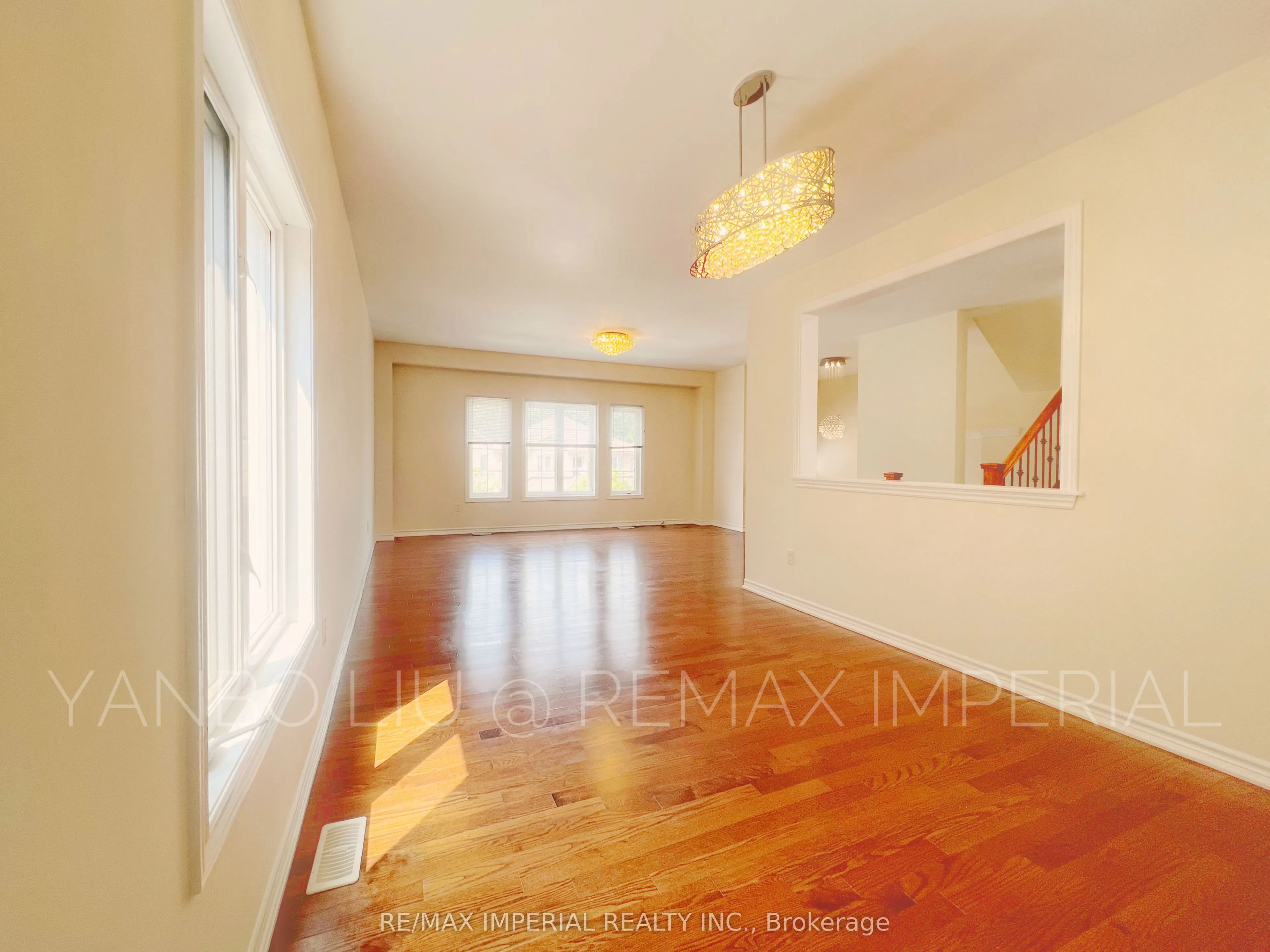 155 Art West Avenue