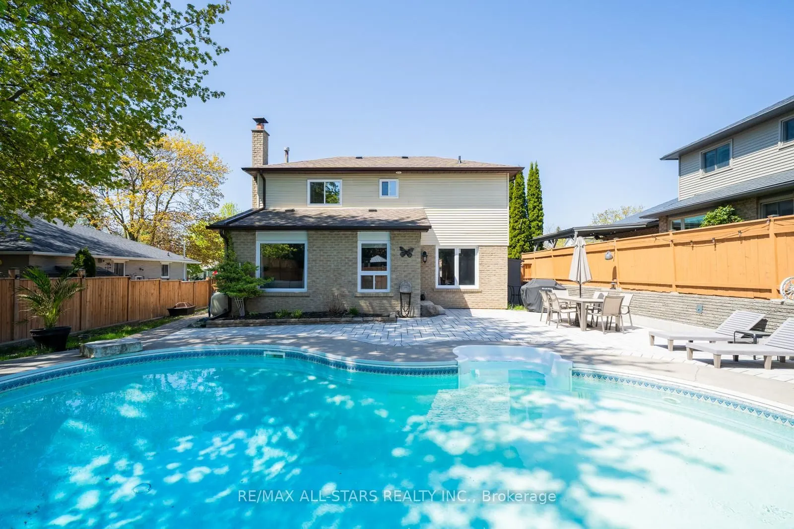 155 Willow Lane