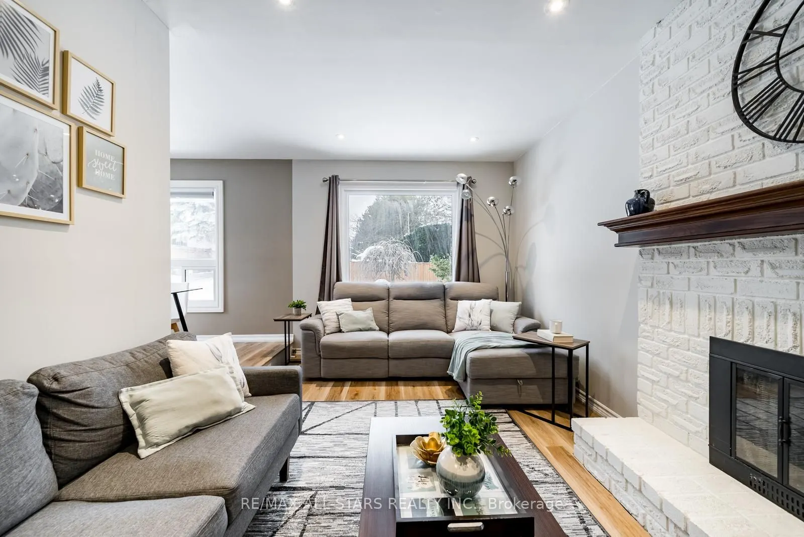 155 Willow Lane