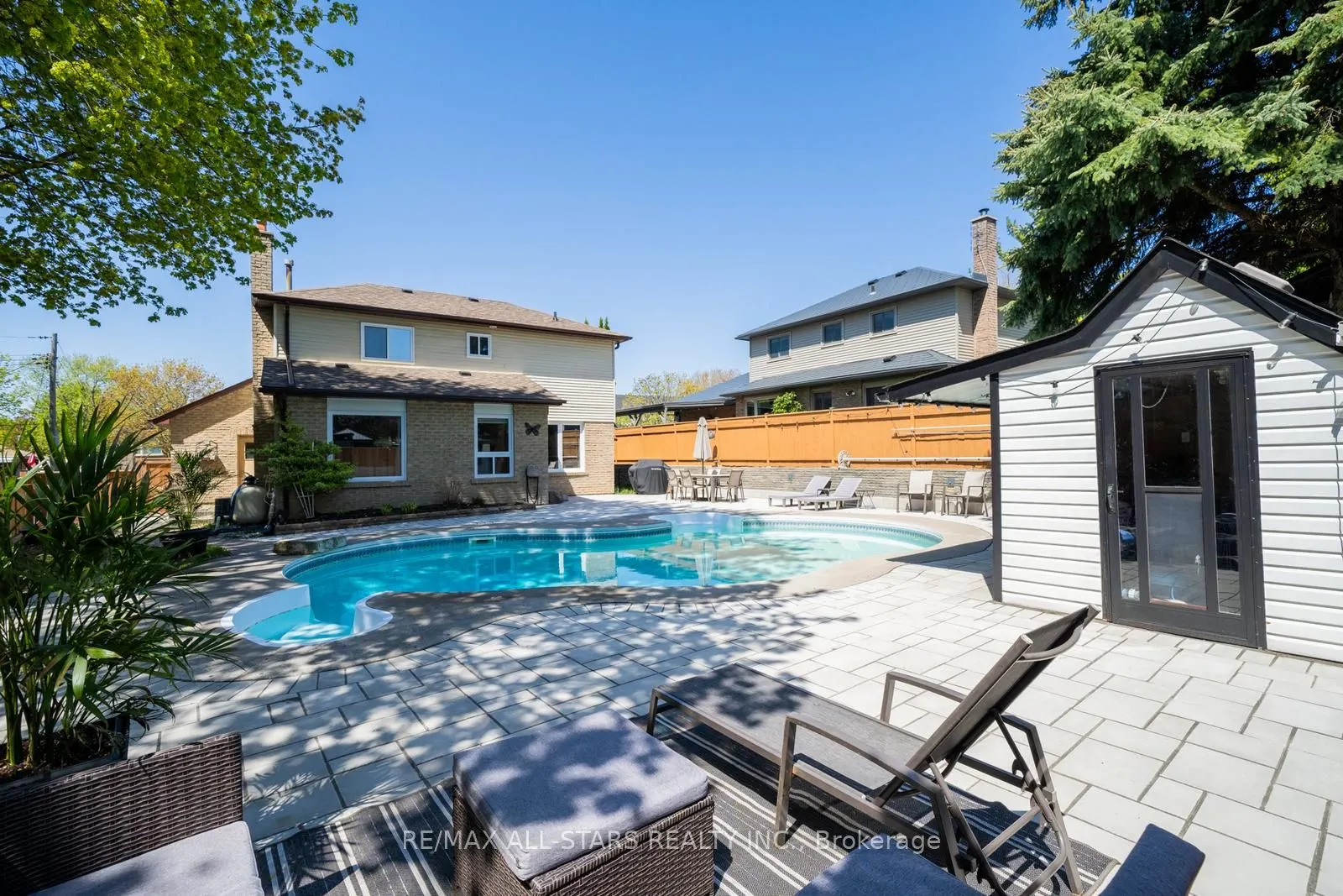 155 Willow Lane