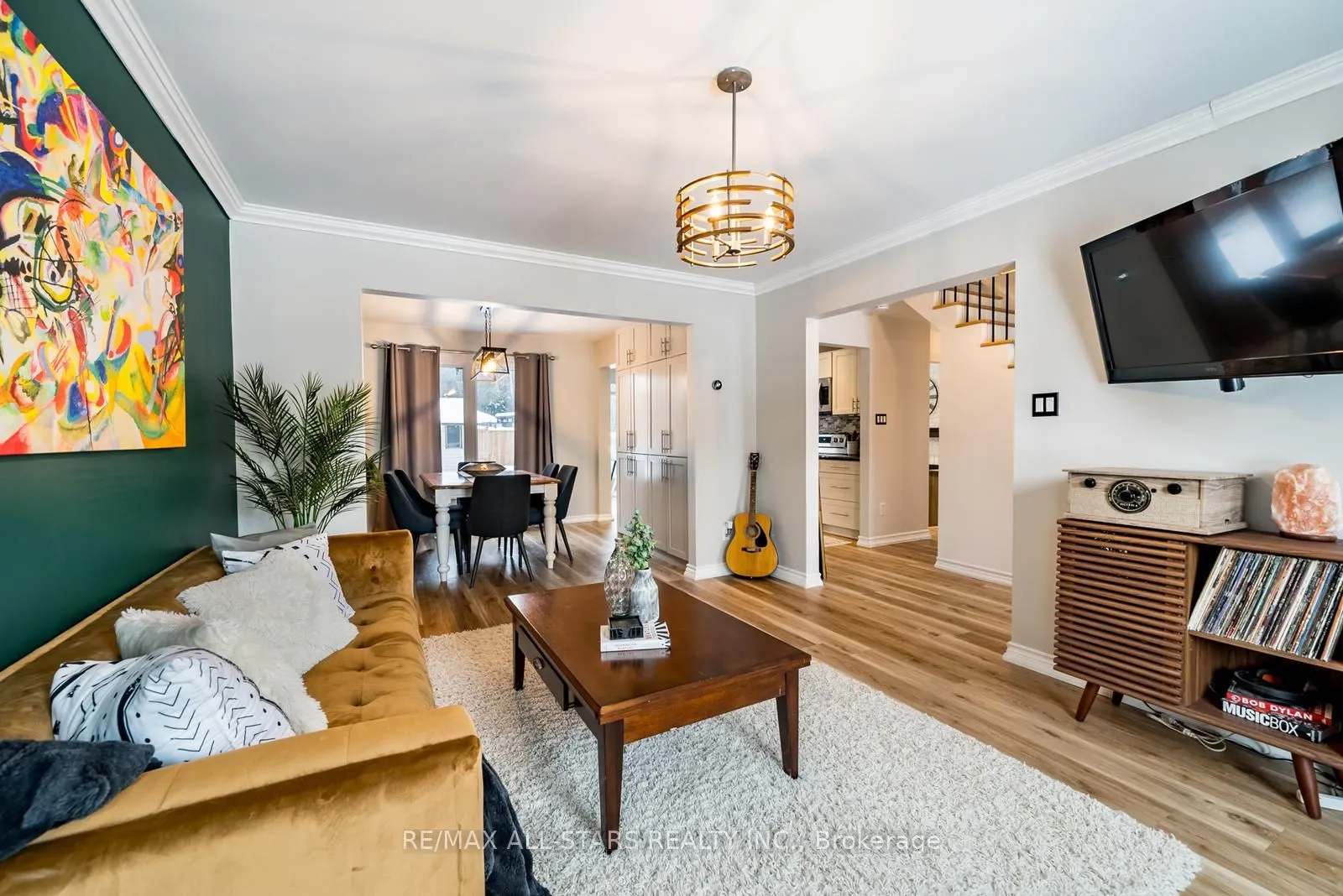 155 Willow Lane