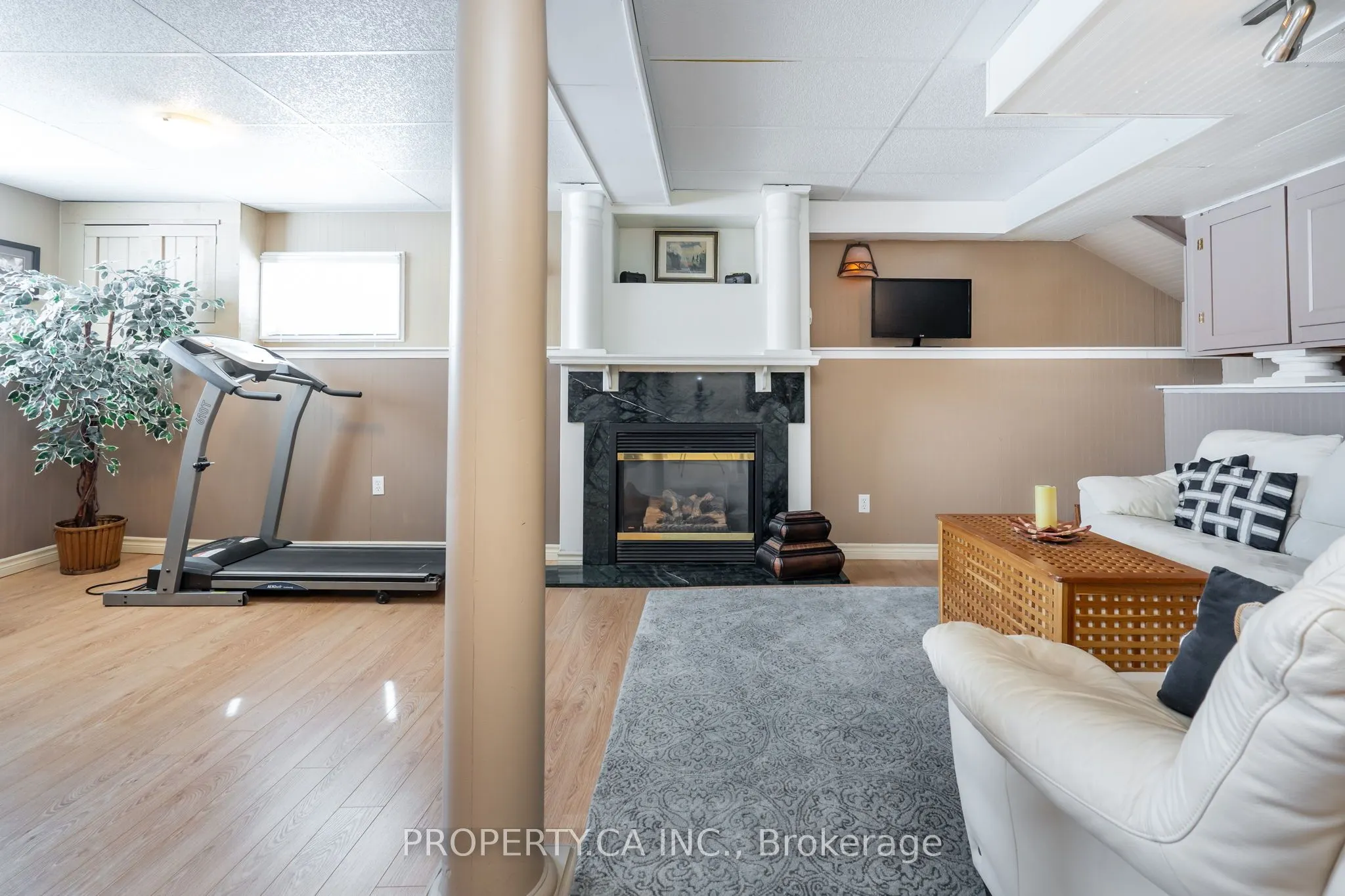 1336 Maple Road