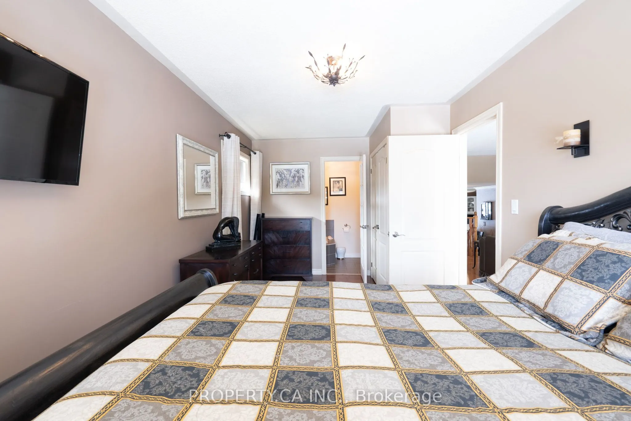 1336 Maple Road