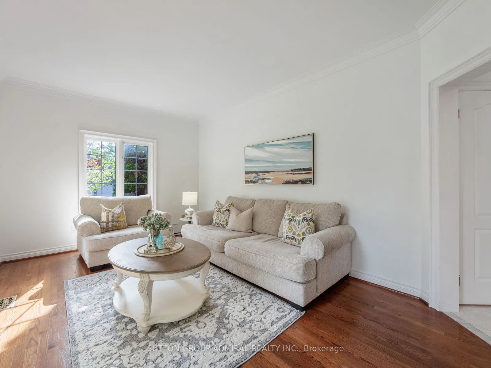 8 Tivoli Avenue