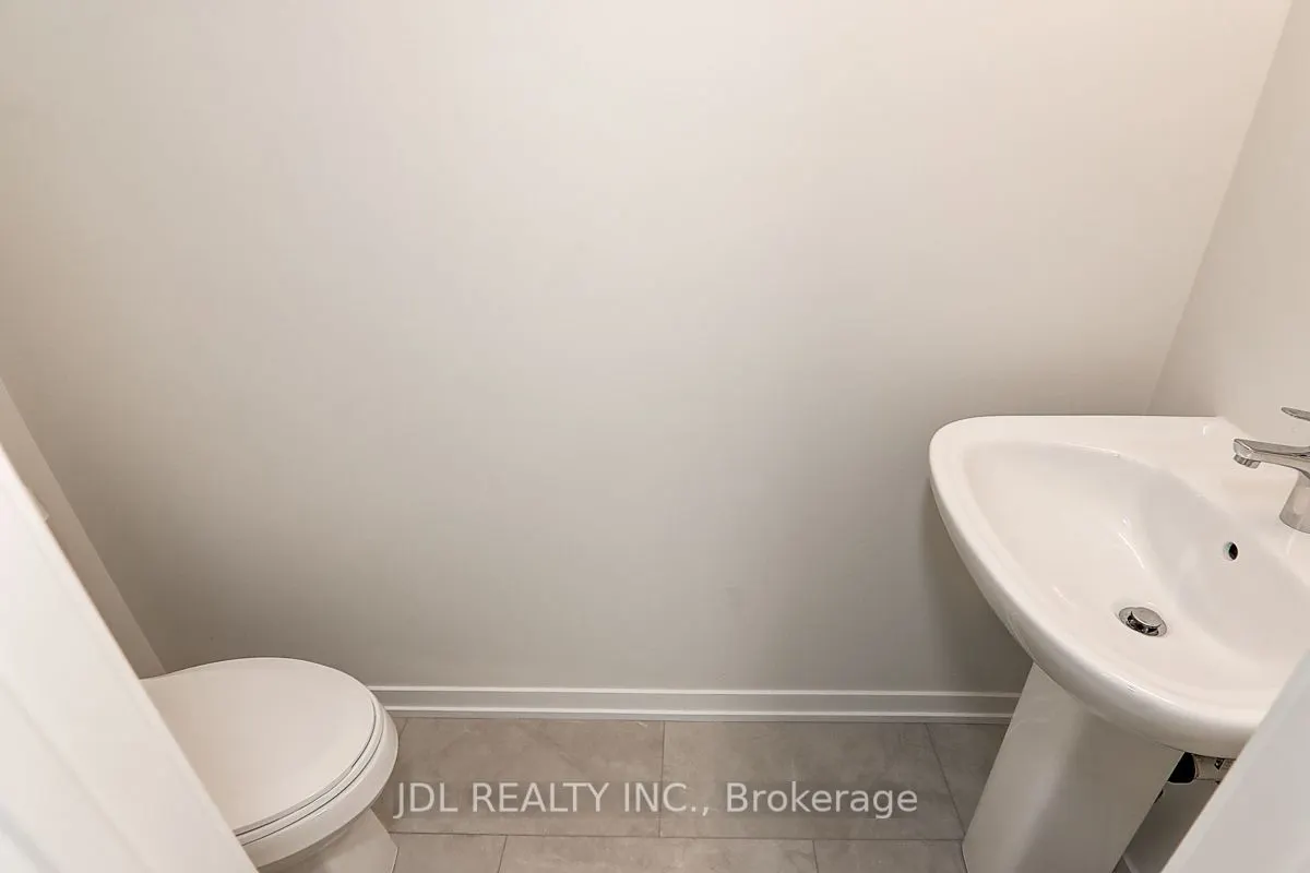 96 Matawin Lane, #96