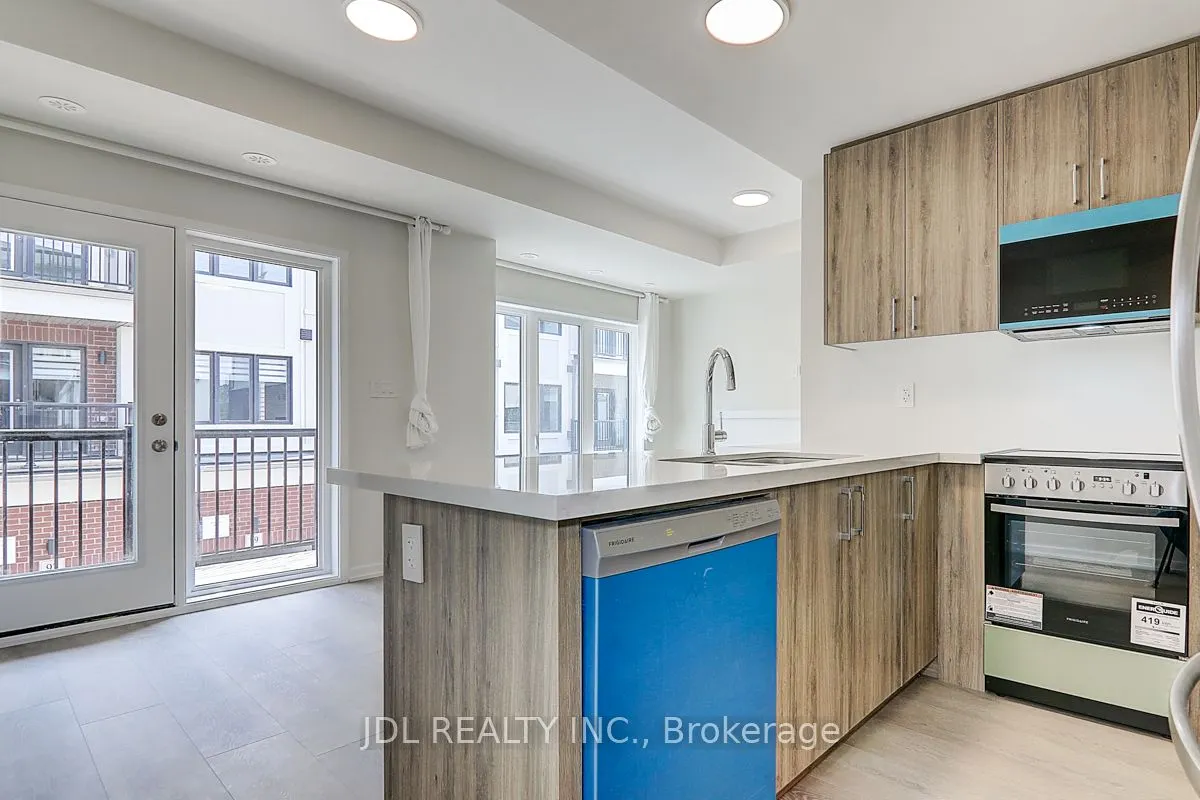 96 Matawin Lane, #96