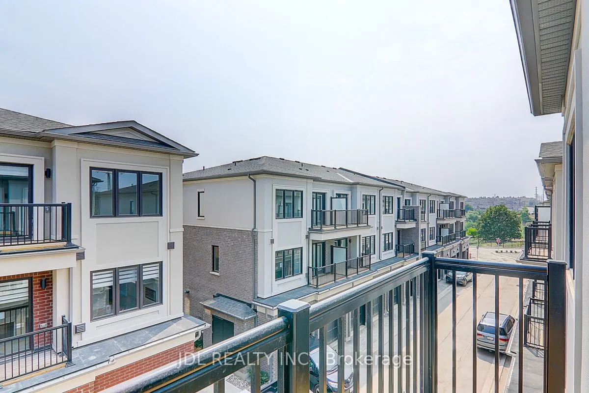 96 Matawin Lane, #96