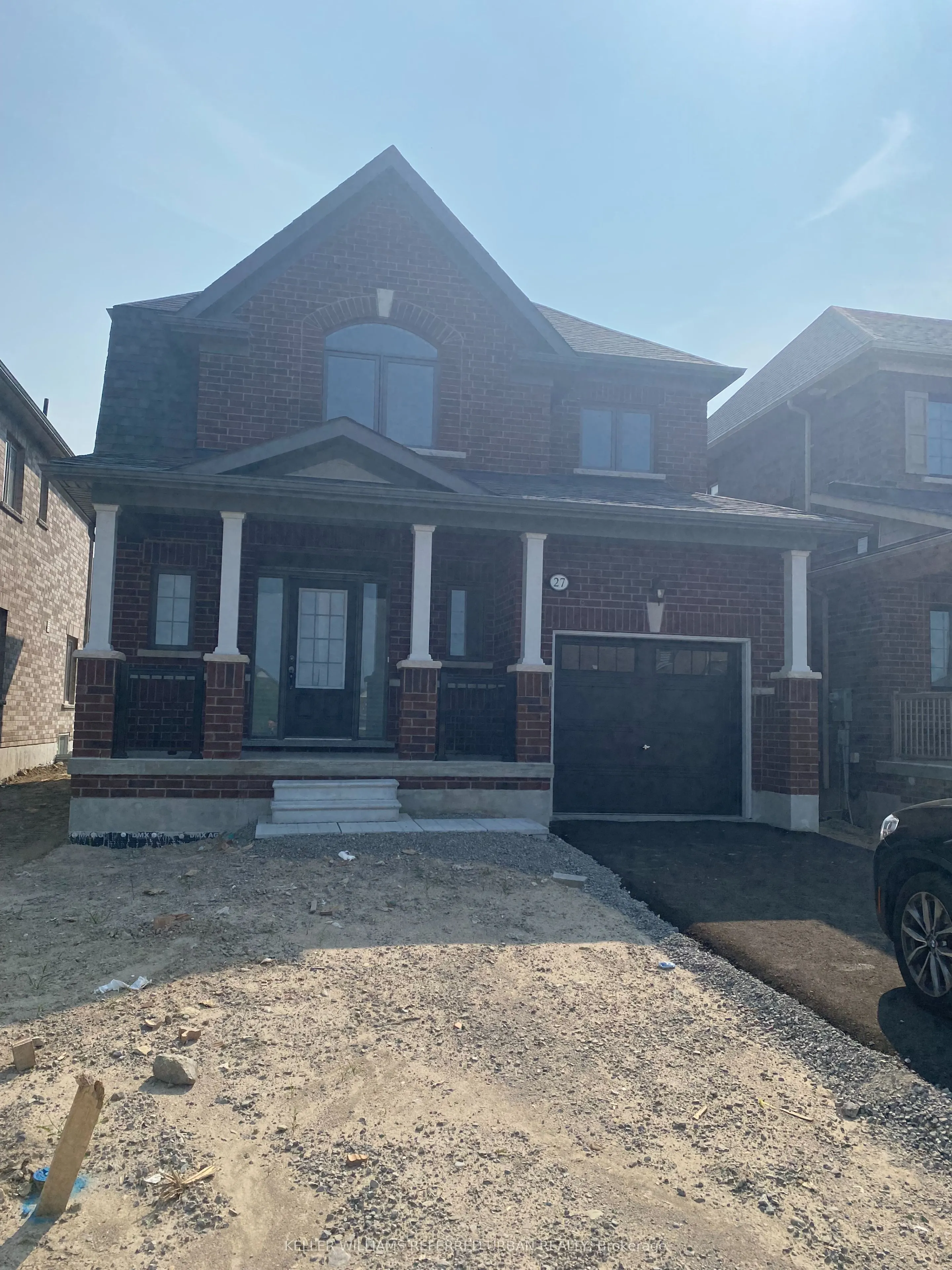 27 Lawrence D. Pridham Avenue