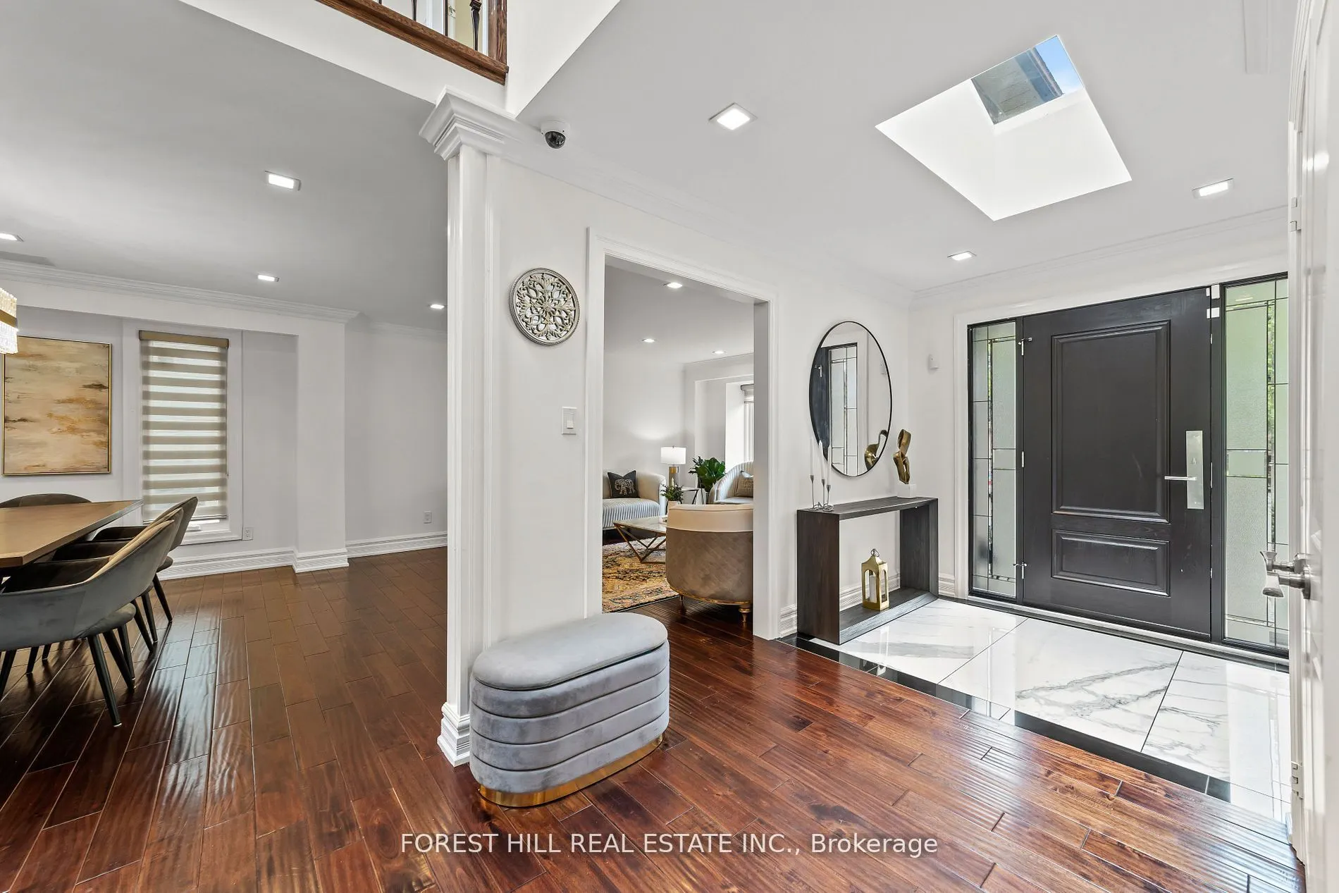 107 Old Surrey Lane