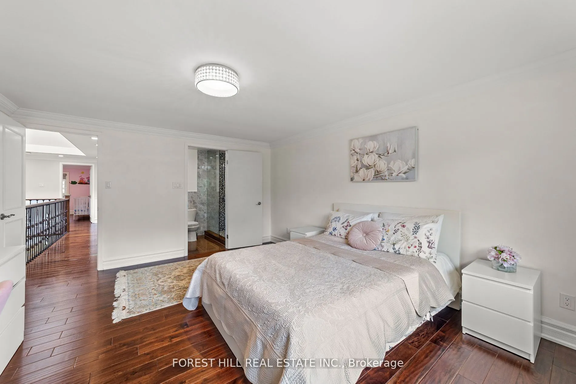 107 Old Surrey Lane
