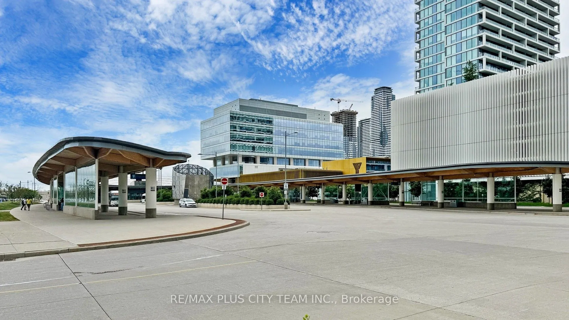 950 Portage Parkway, #4215