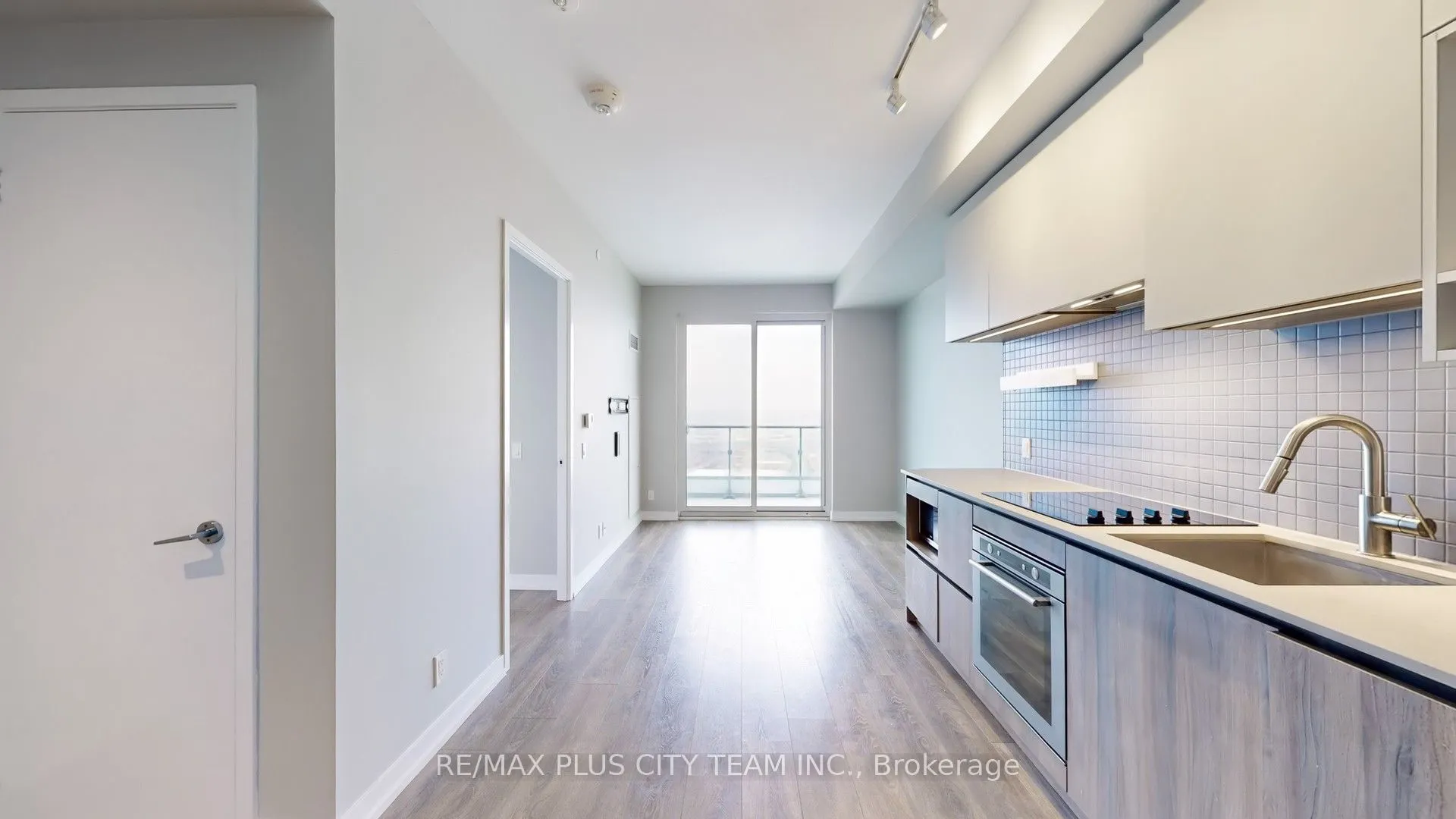 950 Portage Parkway, #4215