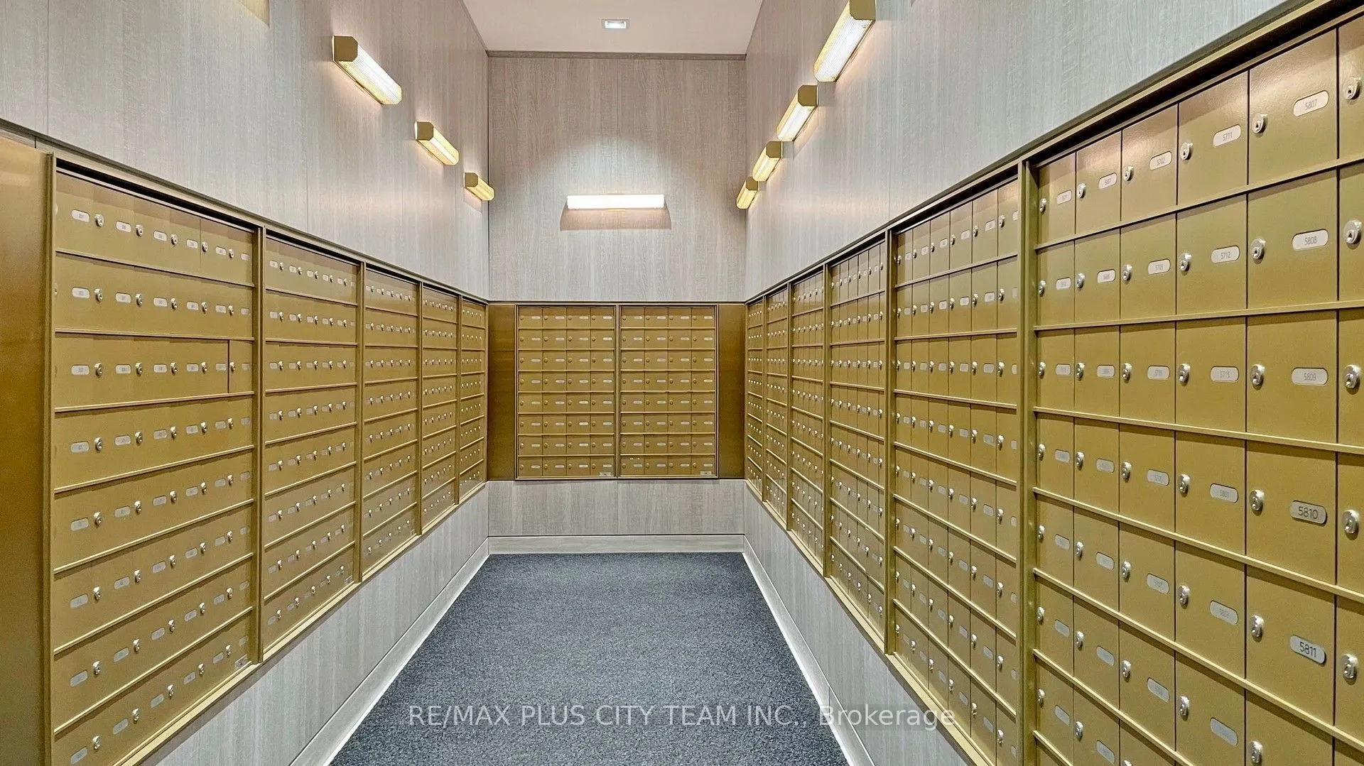 950 Portage Parkway, #4215