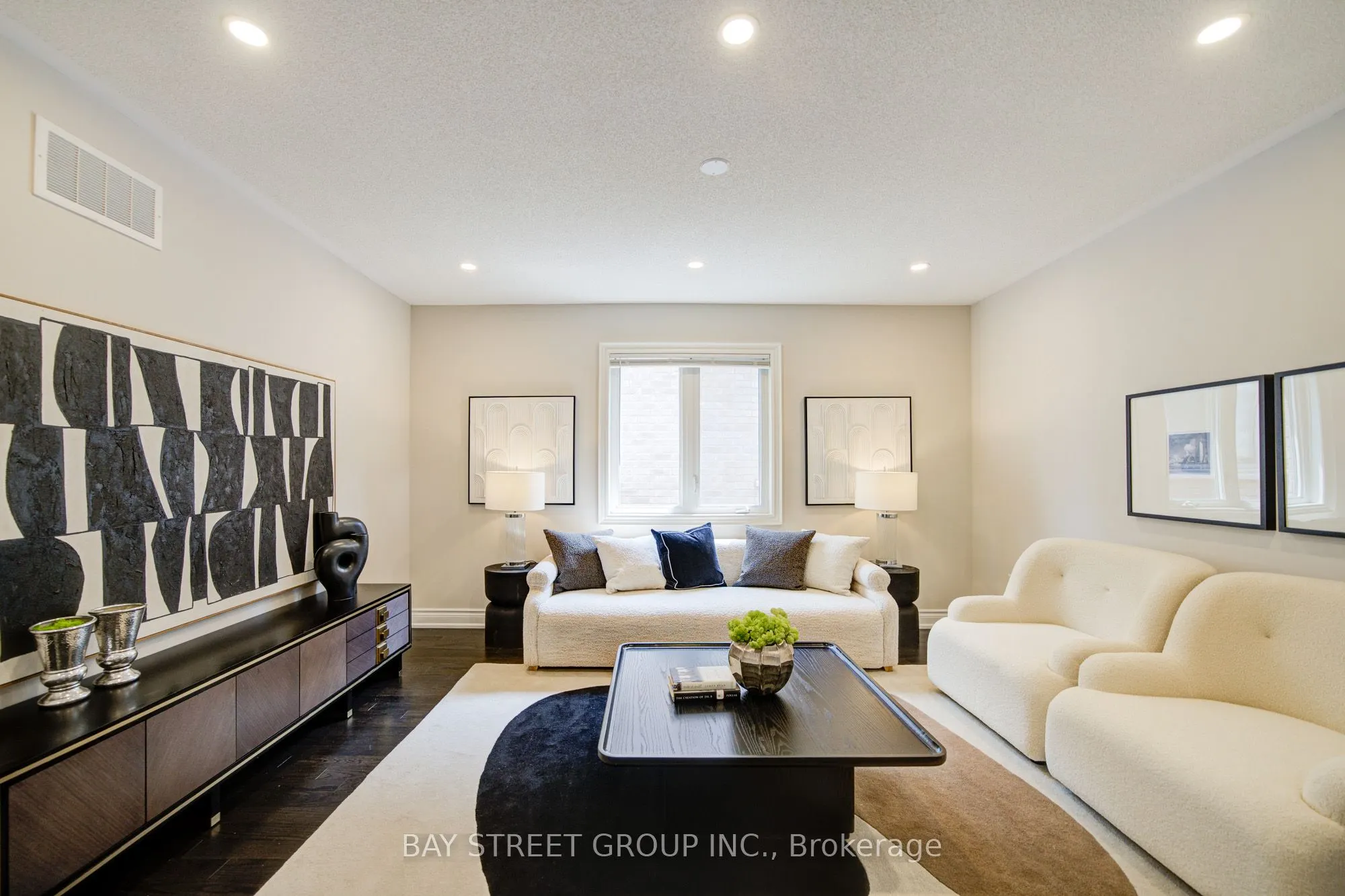 7 Yarrow Lane
