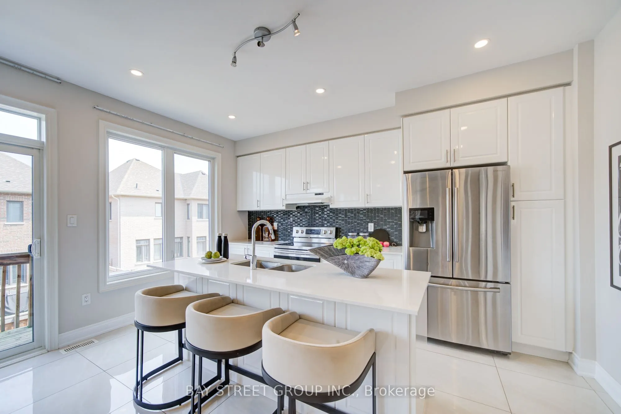 7 Yarrow Lane