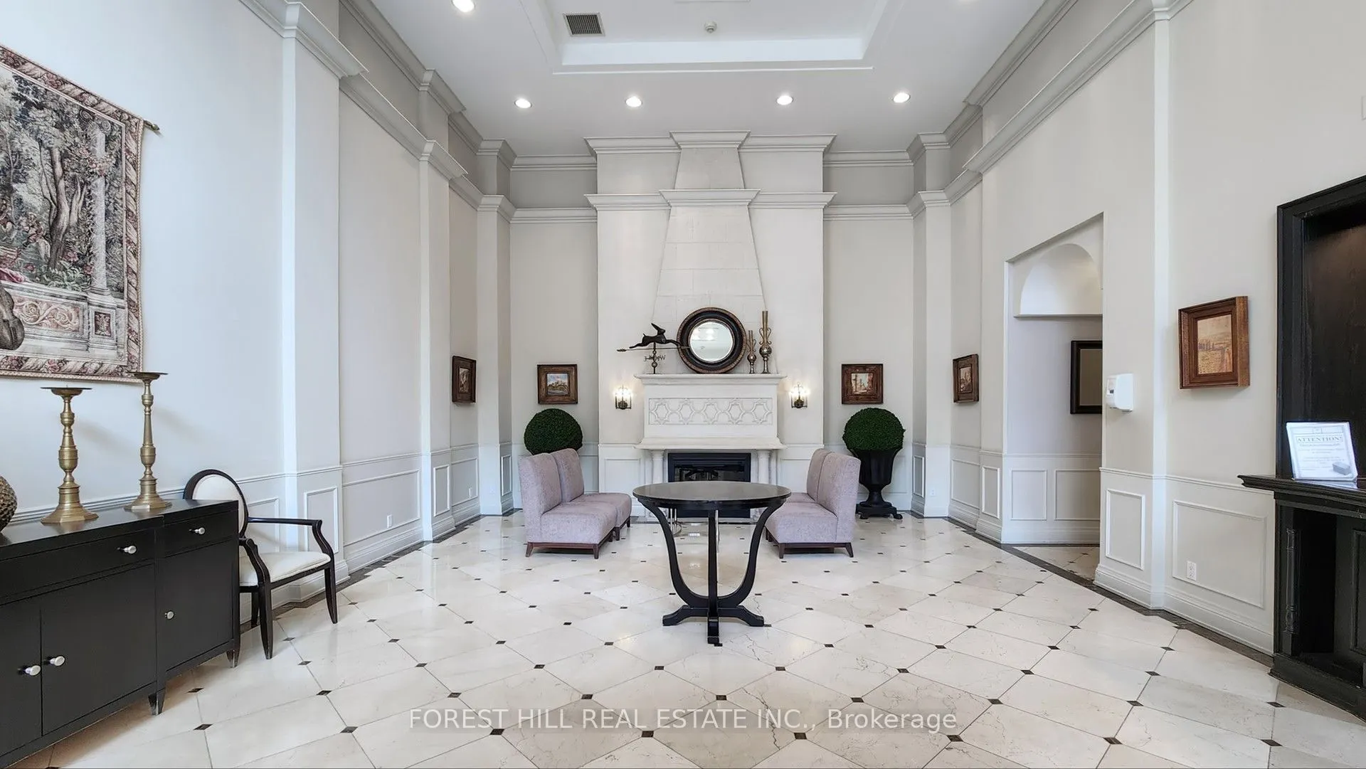 350 Red Maple Road, #417