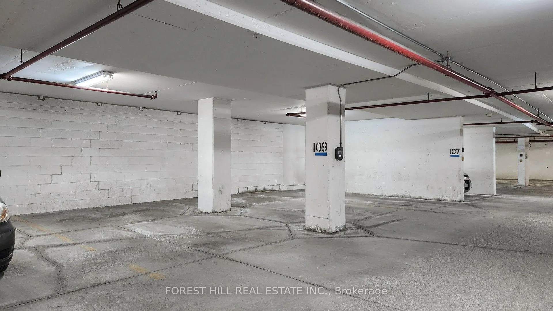 350 Red Maple Road, #417