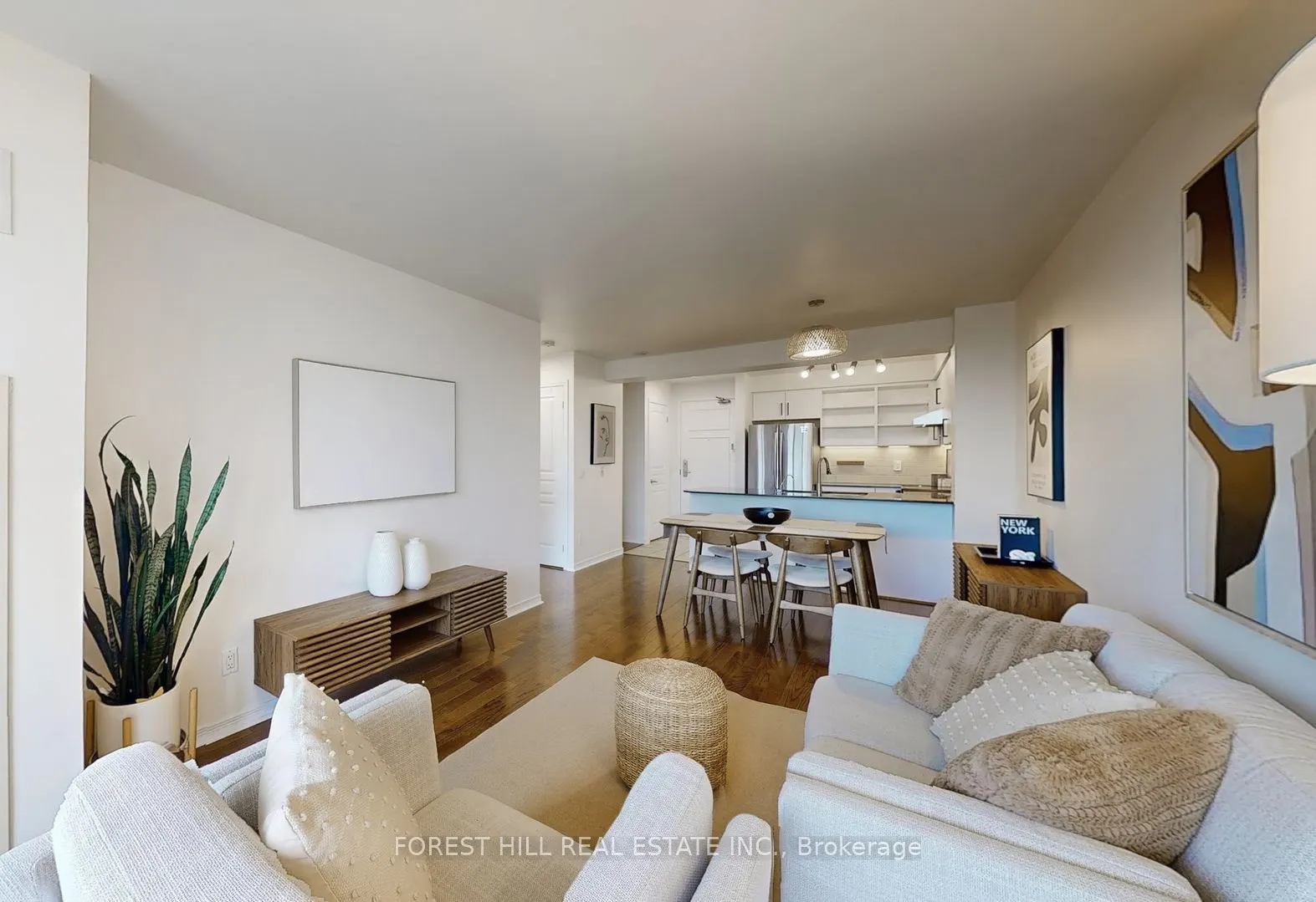 350 Red Maple Road, #417