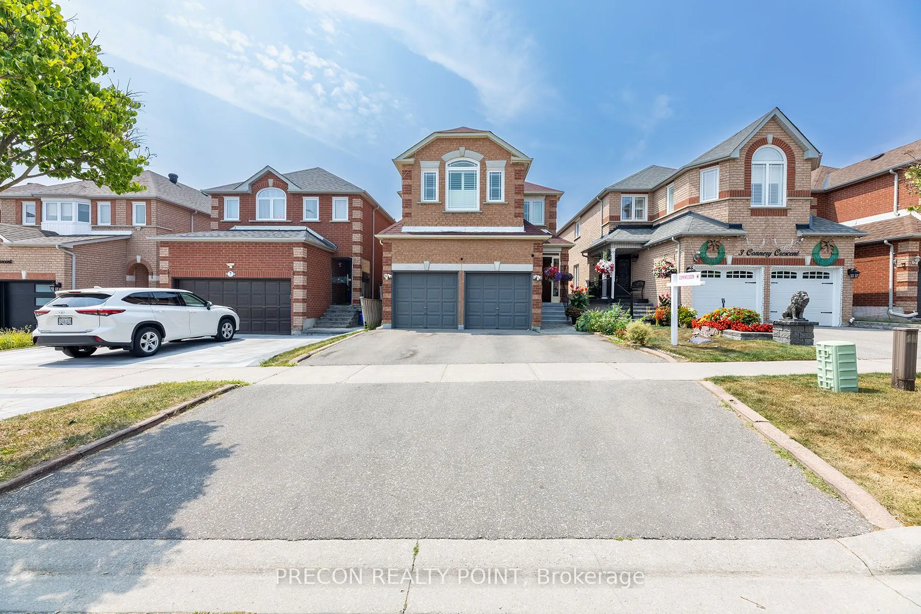 5 Connery Crescent