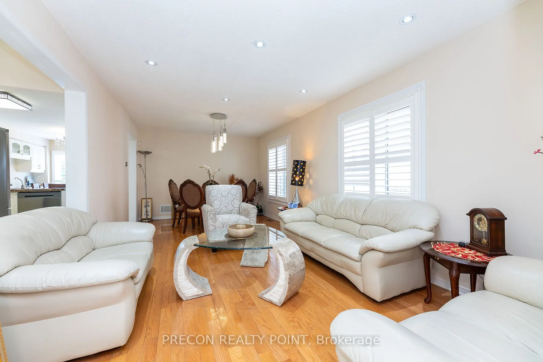 5 Connery Crescent