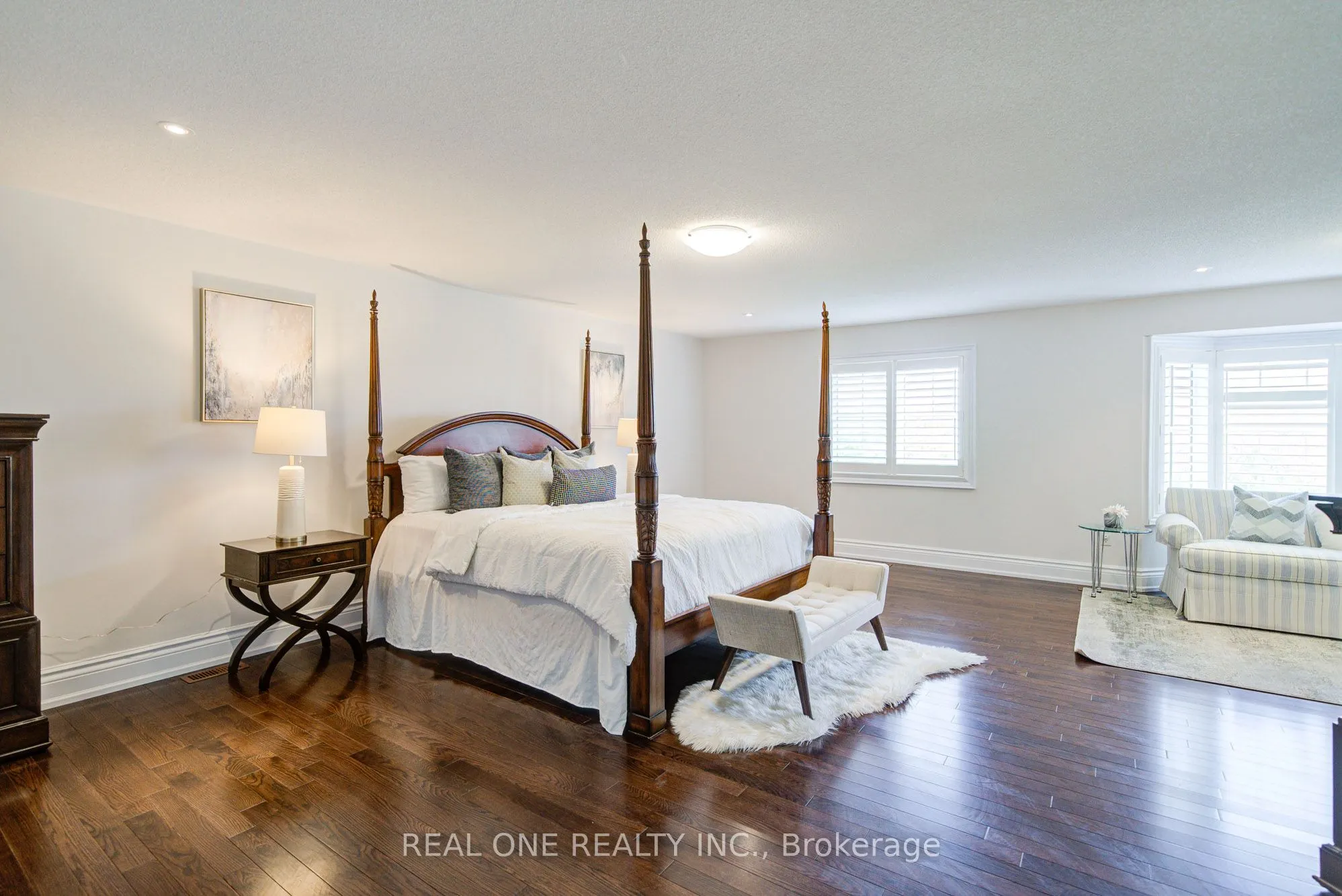 21 Moraine Ridge Drive