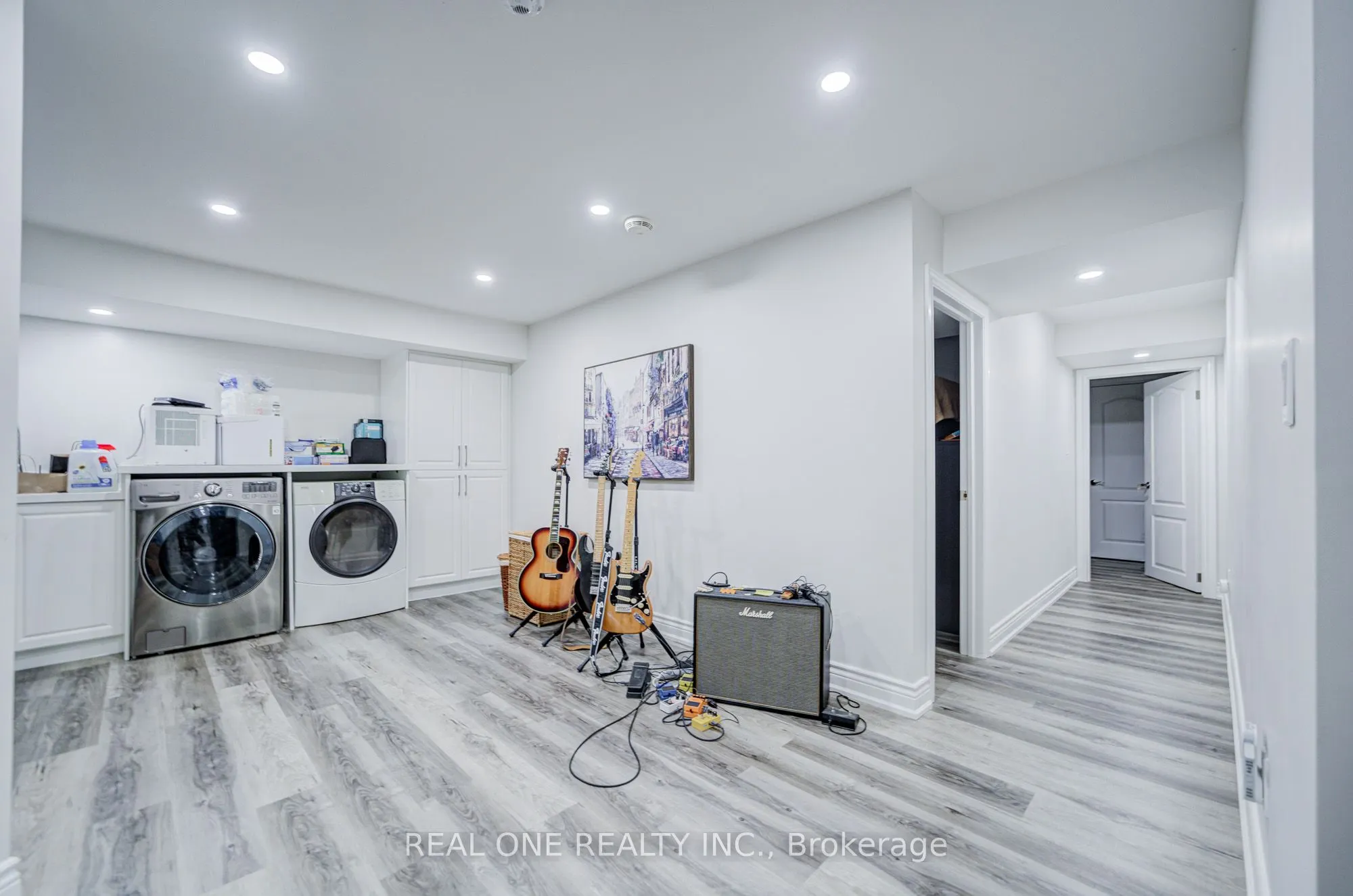 21 Moraine Ridge Drive