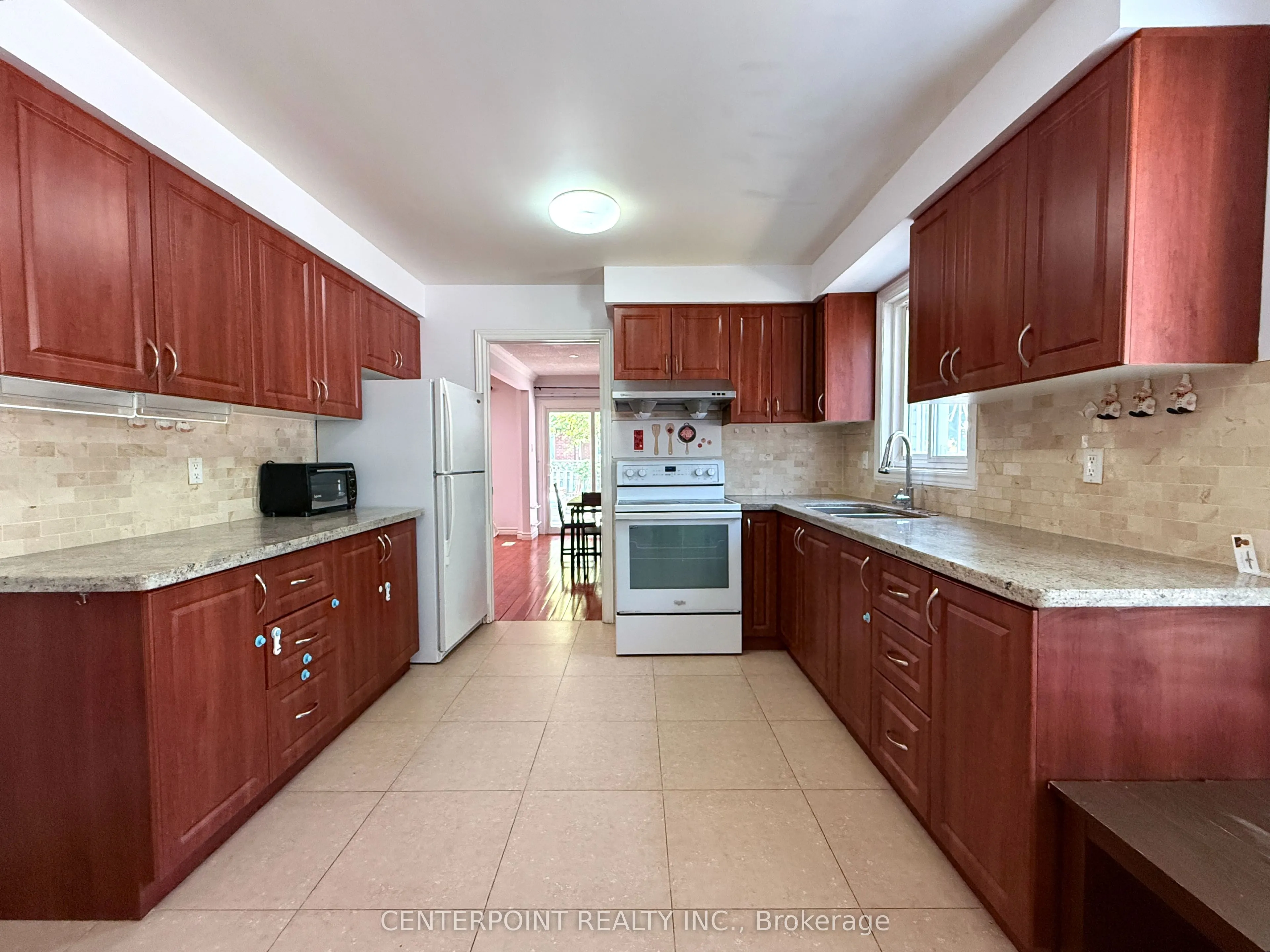 68 Neeland Road, #Upper